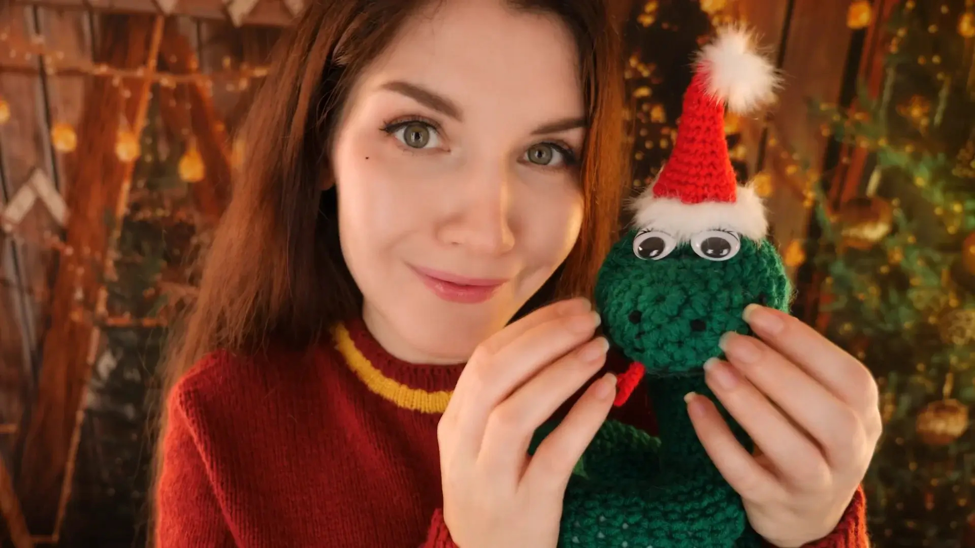 ASMR KittyKlaw Christmas Mood
