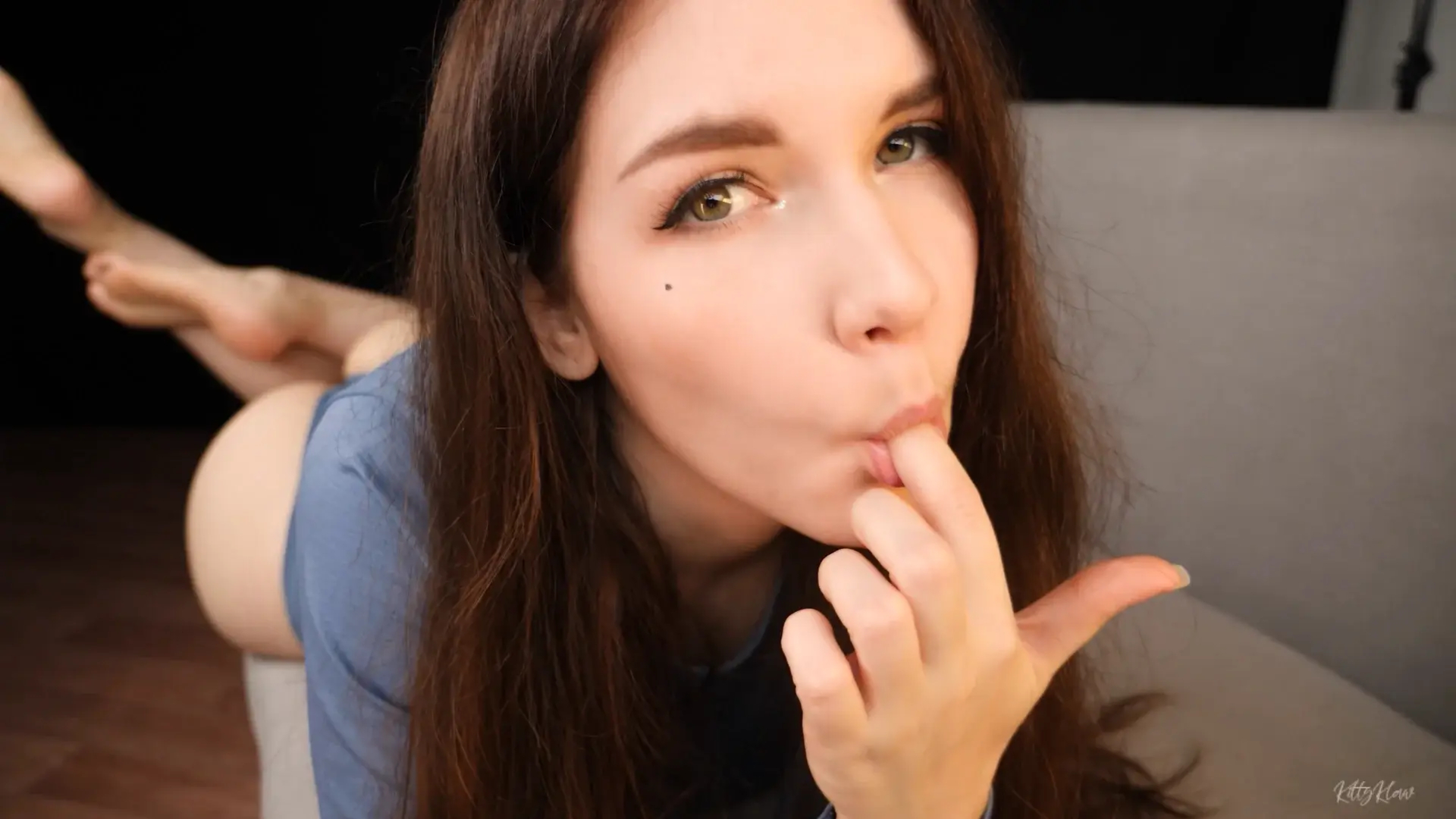 ASMR KittyKlaw Finger Sucking & Licking