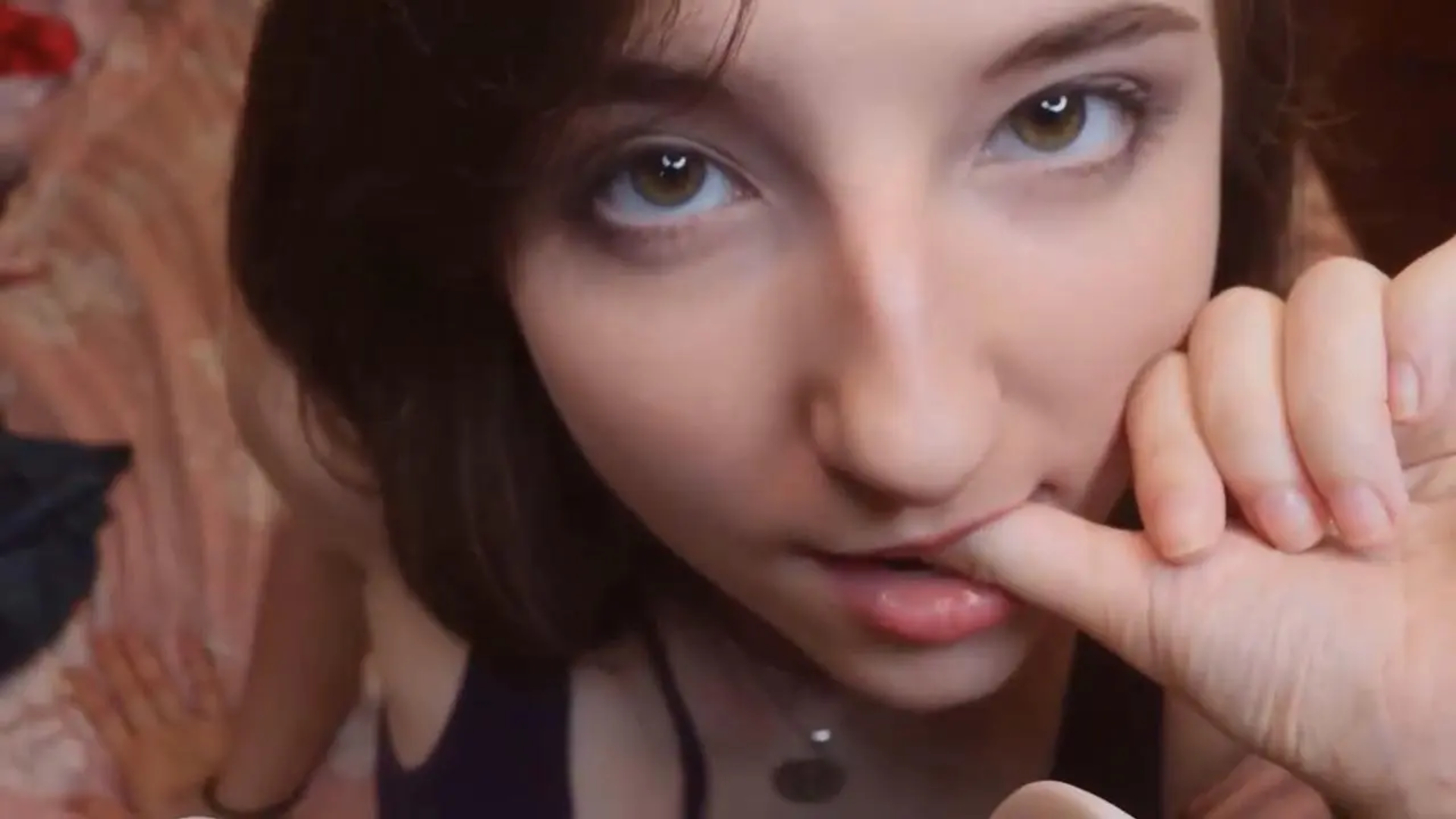 AftynRose Asmr Finger Sucking  Video