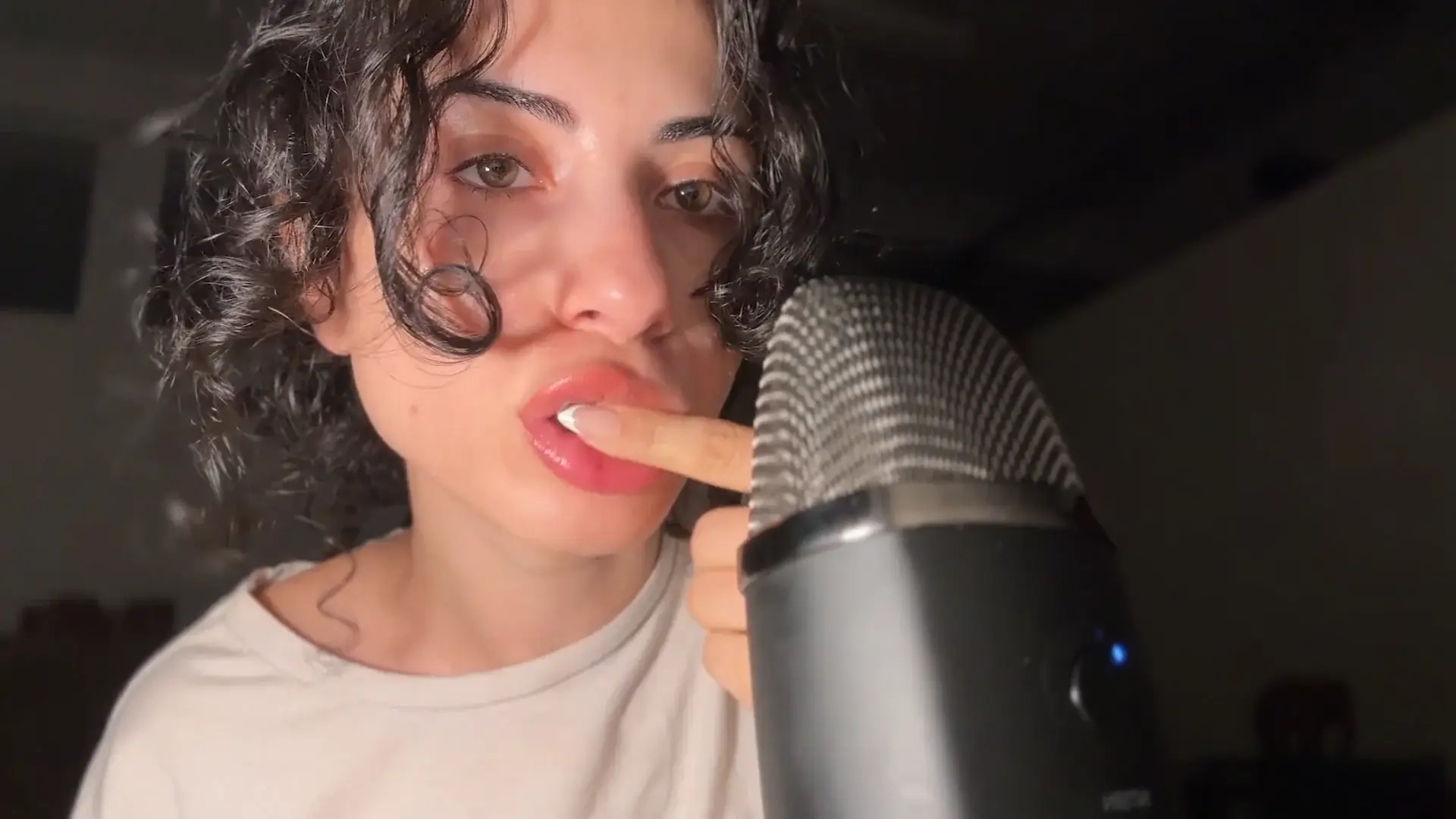 BabyGEM ASMR Extreme Messy Spit painting With Gum