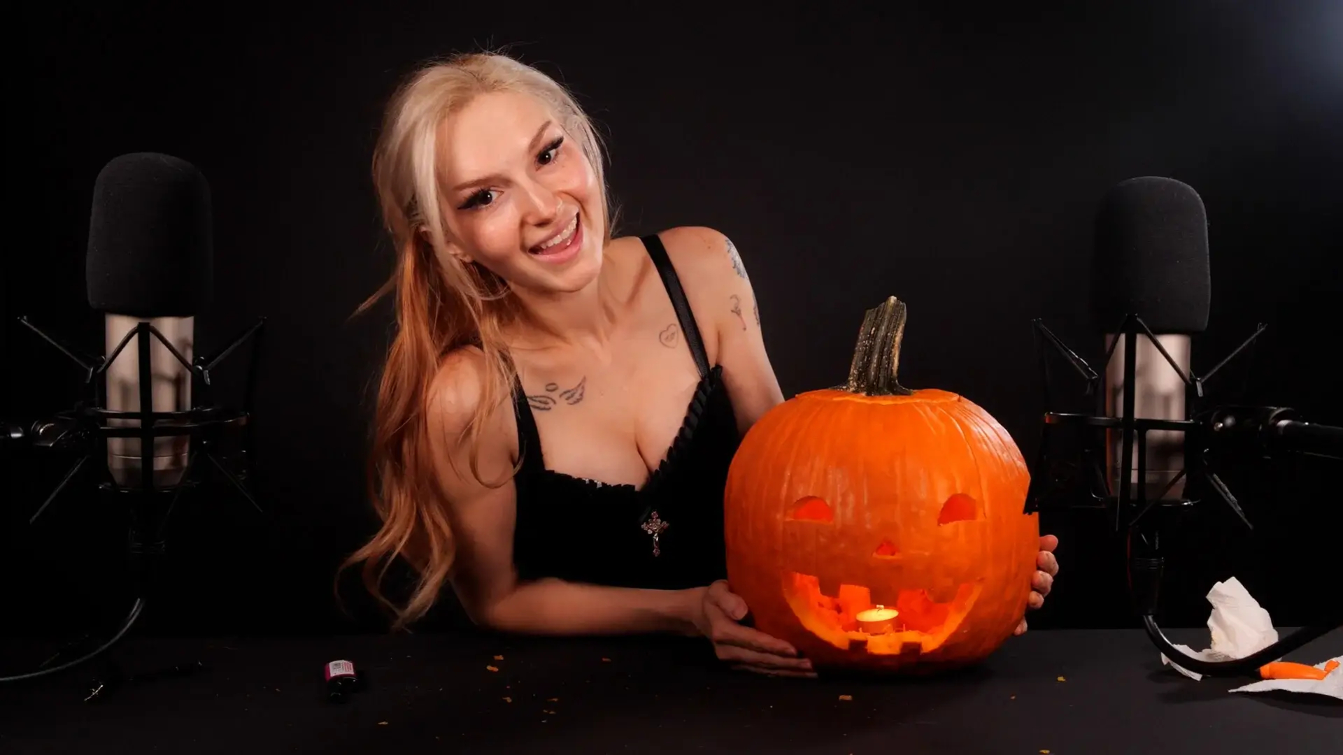 Busy B ASMR Pumpkin Carving