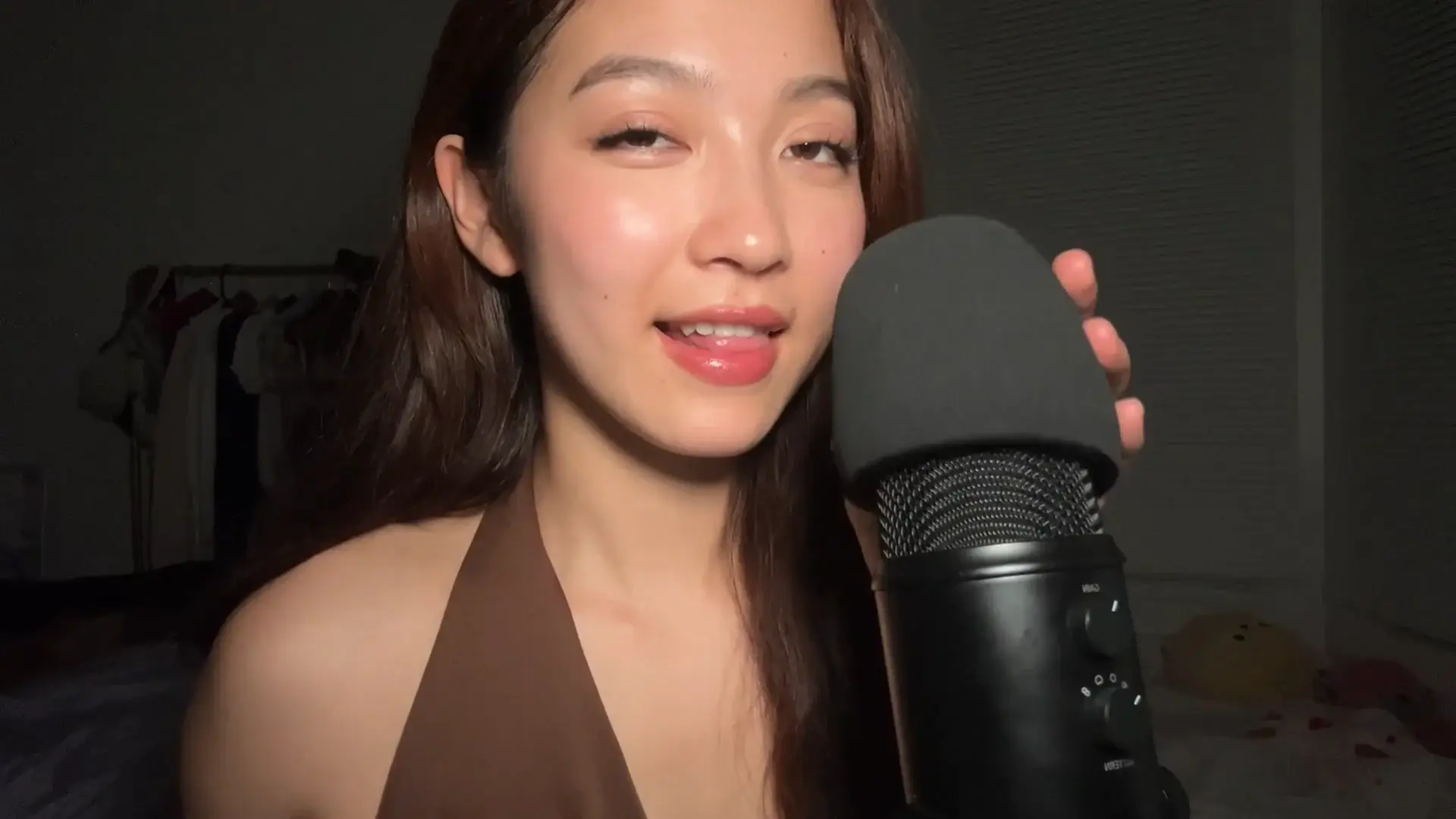 Cloud Crystal ASMR Brain Melting Mic Pumping