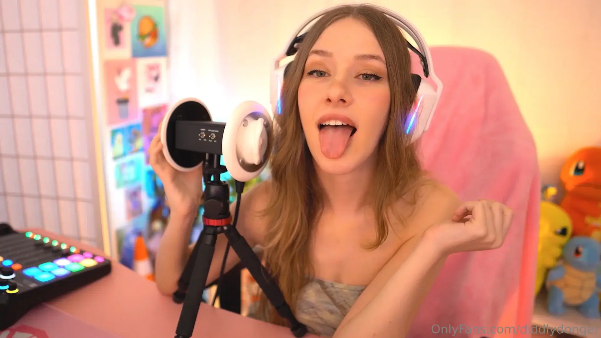 Diddly ASMR Begging For Your Cum After I End Stream JOI