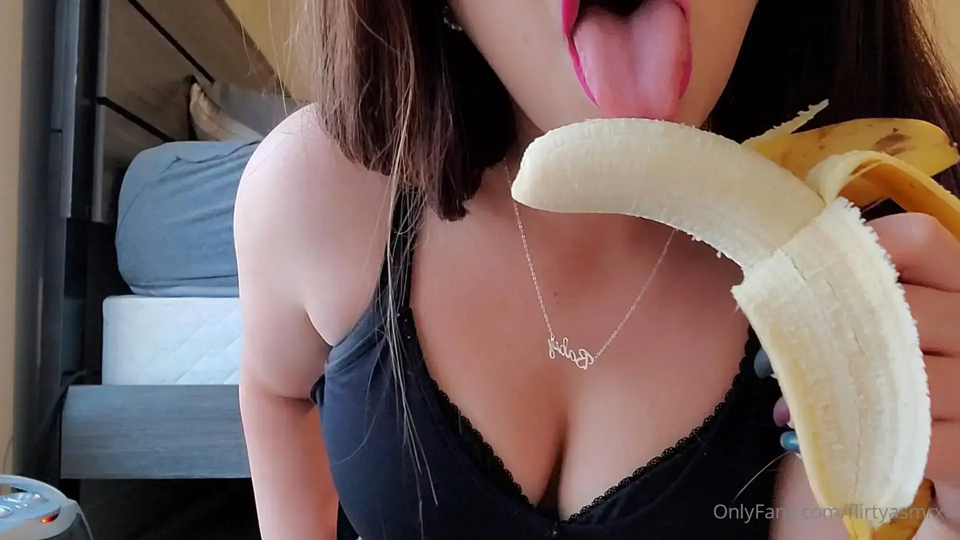 FlirtyASMR Banana Sucking Eating OnlyFans
