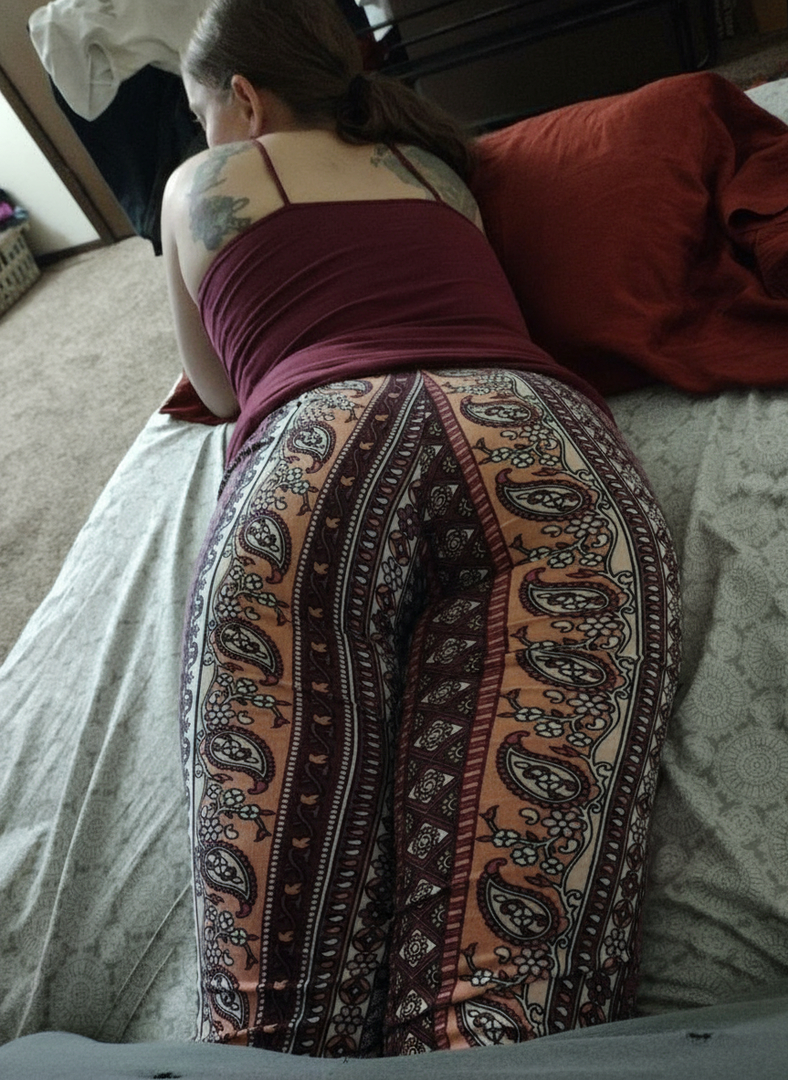 forbidden pants booty