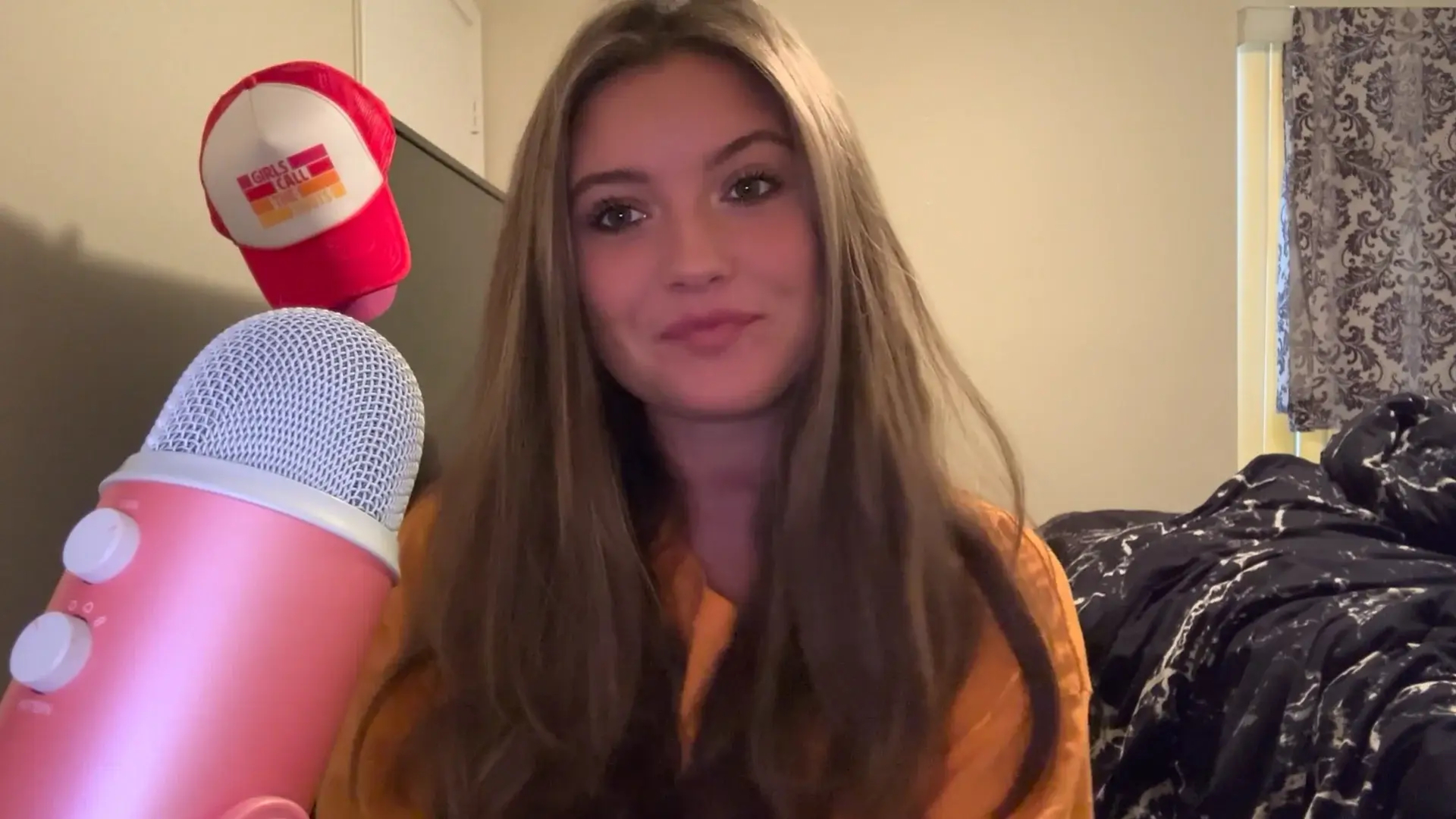 Haley’s ASMR GF Roleplay