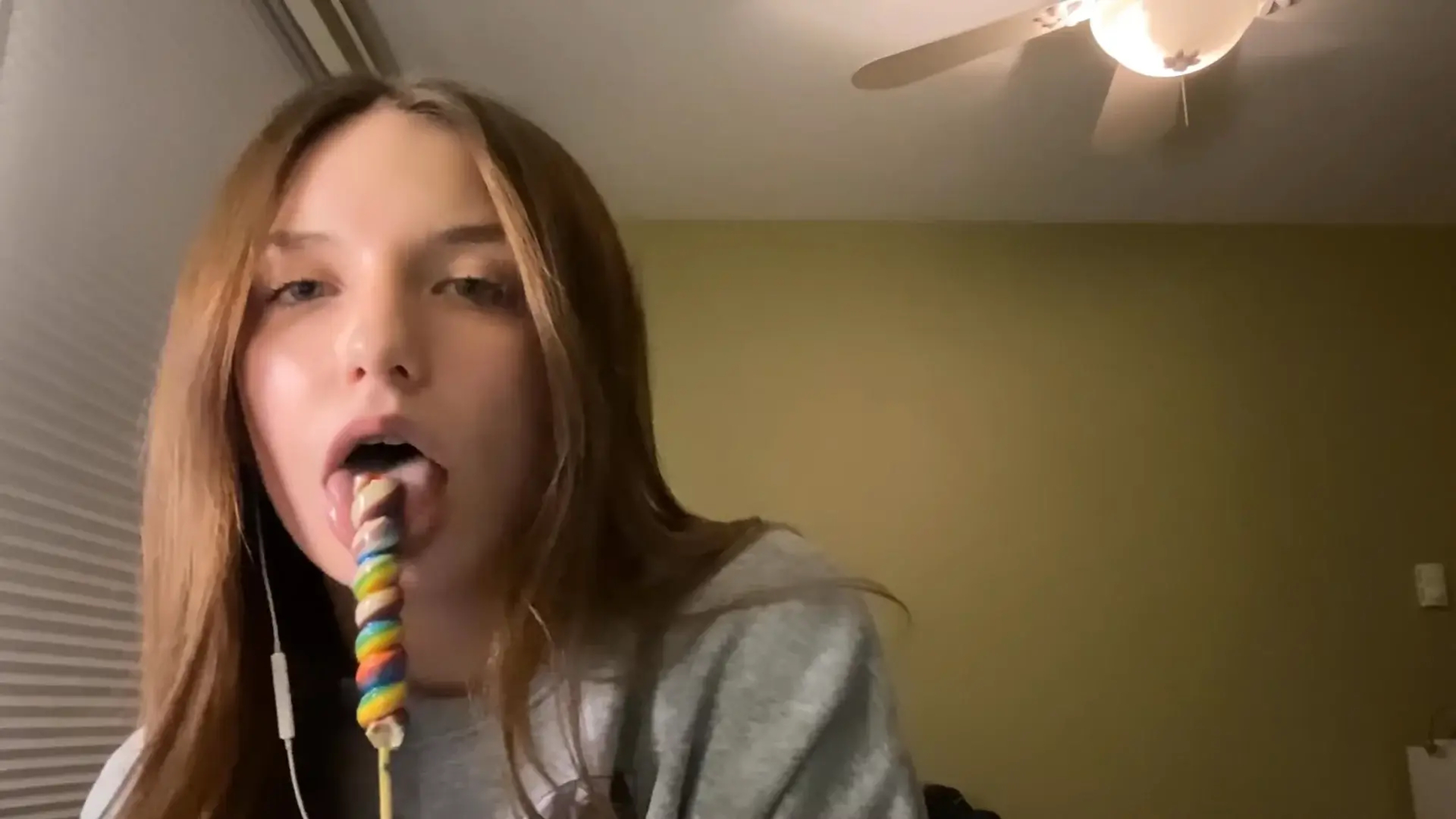 Kylee’s ASMR Custom Lollipop