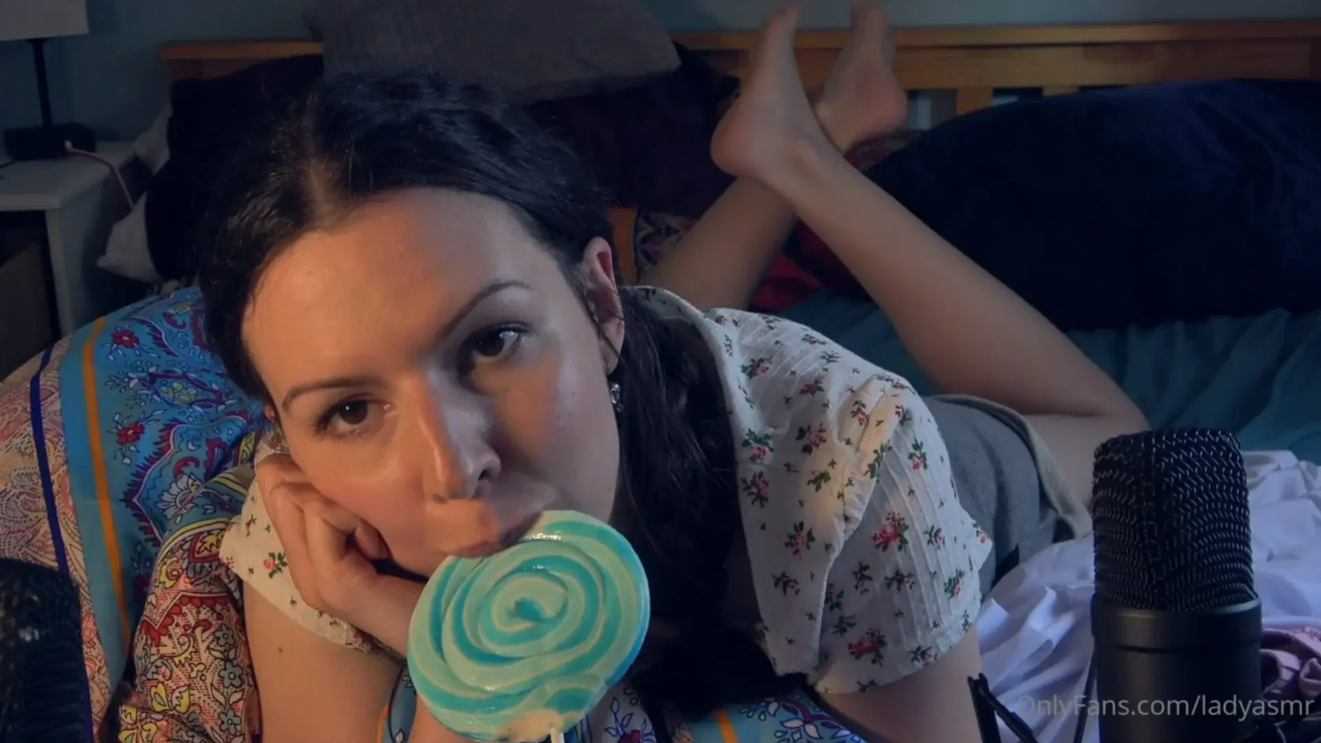 Lady ASMR Giant Lollipop Licking