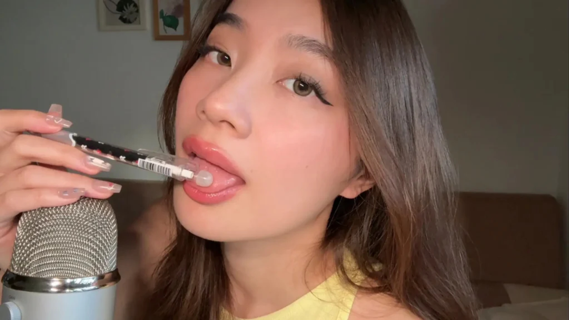 Lin ASMR Intense Pen Noms