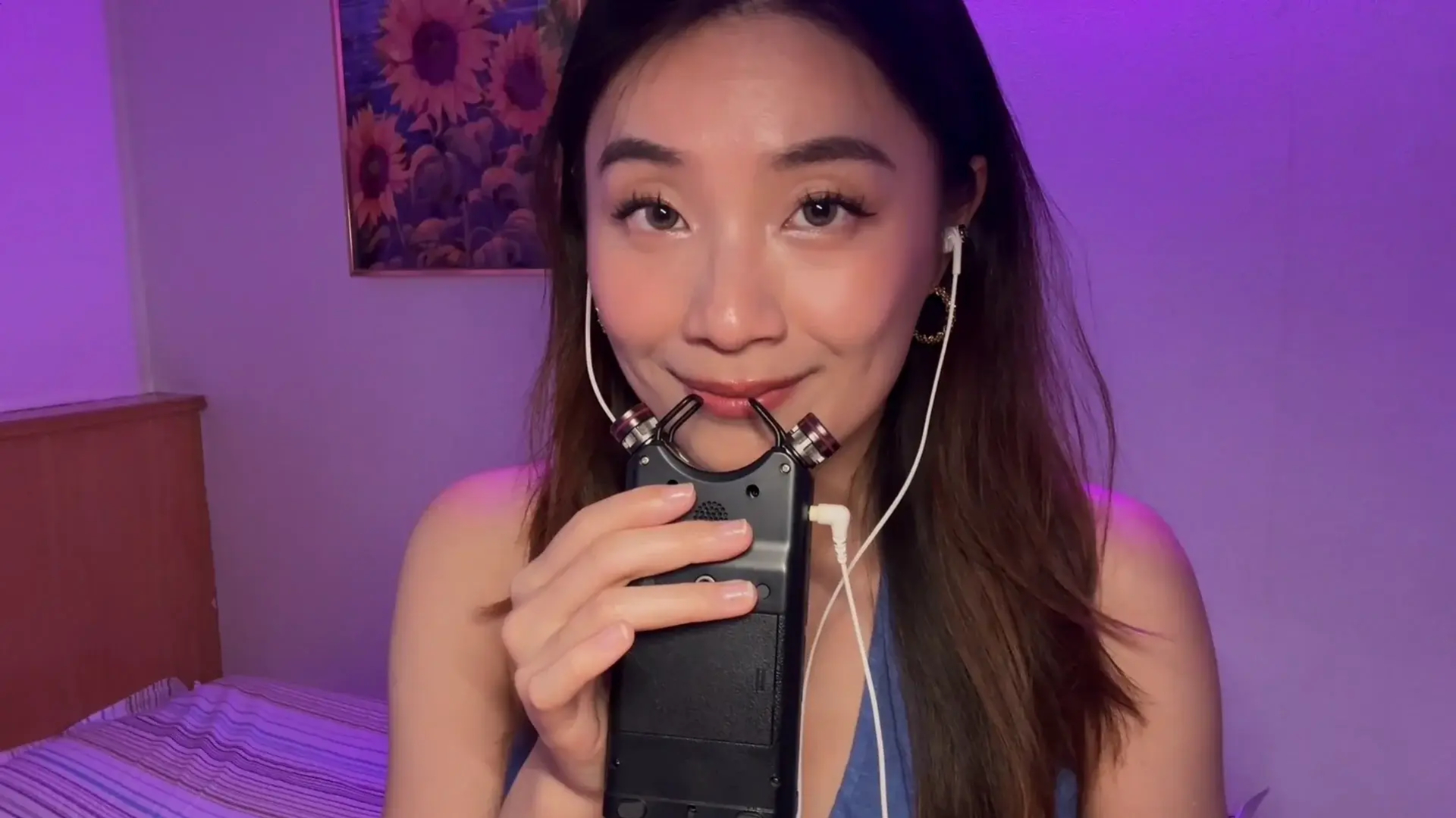 Lin ASMR Tingles With Old Tascam
