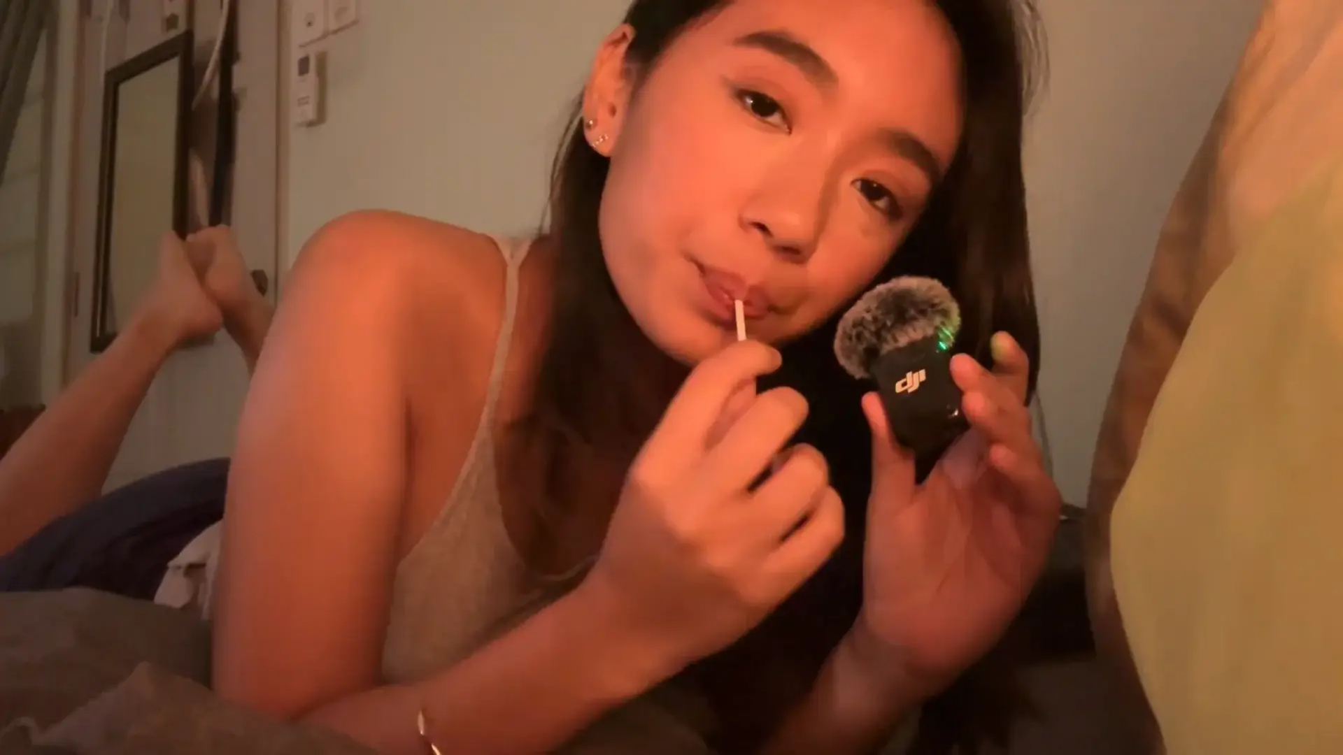 Moon Blitz ASMR Lollipop in bed