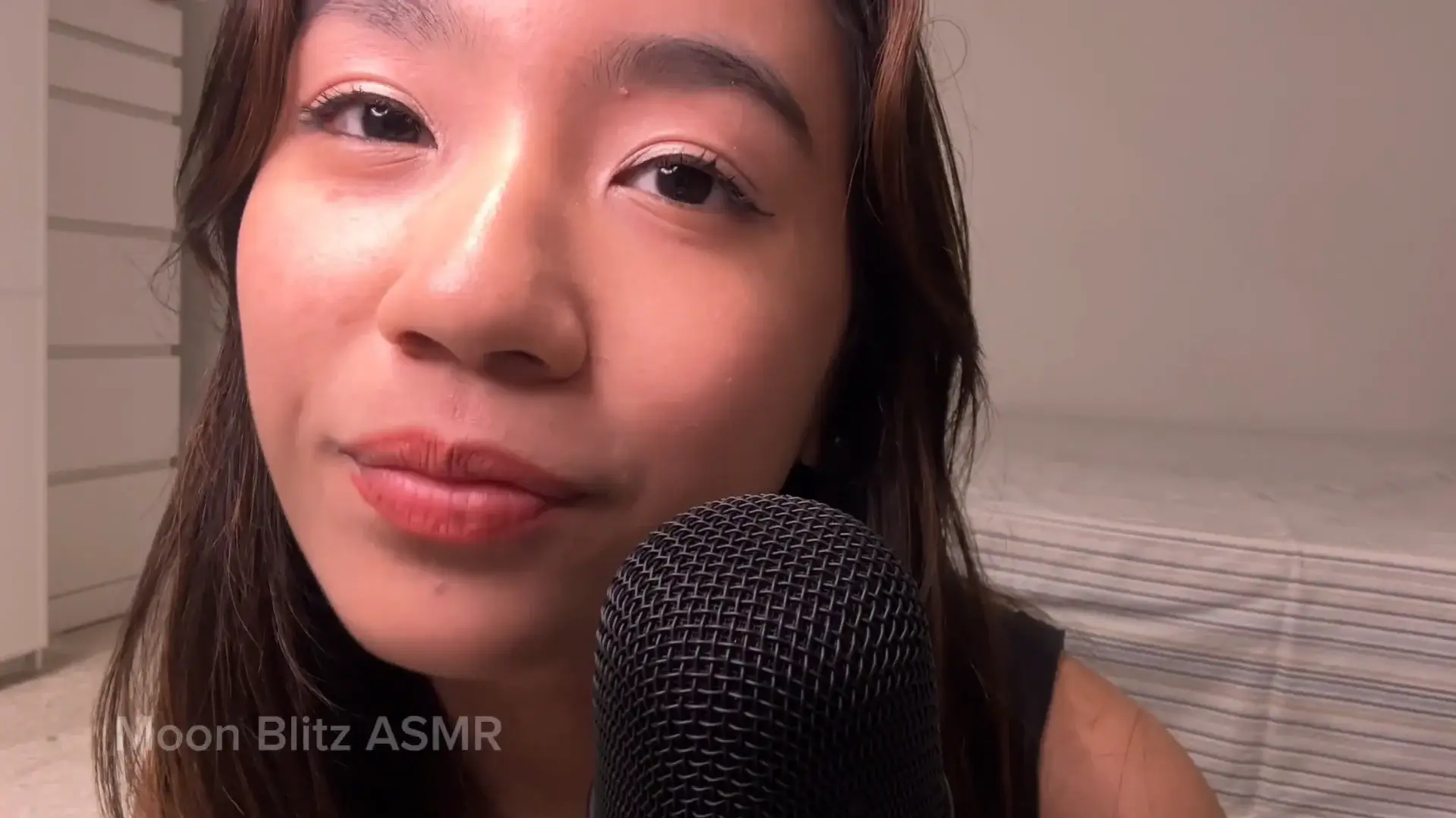 Moon Blitz ASMR Slurp Mouth Sounds