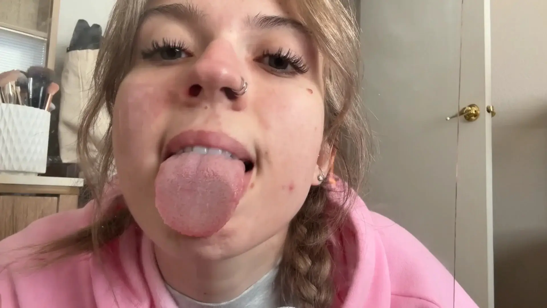 Sadie ASMR Spit Painting on Glass Sheets & Glass Licking