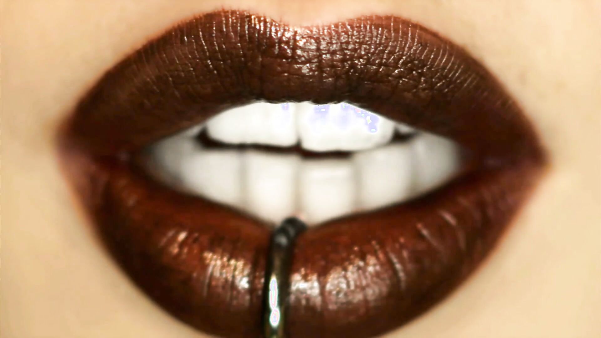 Nikki Benz - Nikki Benz Fucking in the Bedroom with Her Blue Eyes - MyDadsHotGirlfriend - MyDadsHotGirlfriend - blonde - milf - big tits - fake tits - pov - dirty talk - big ass - big dick - blowjob