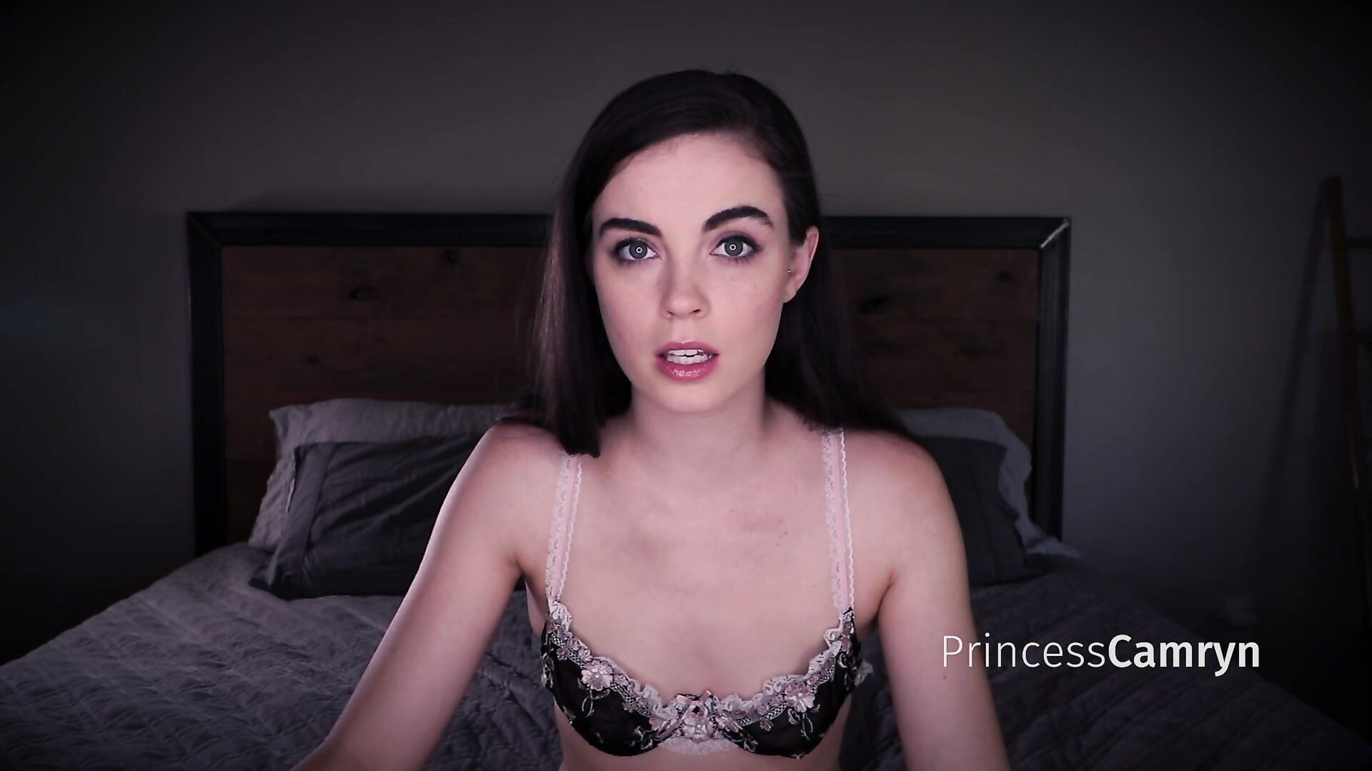 Princess Camryn - Fall Into Me - ManyVids - devot - femdom - hardcore - fetish - dirty talk - milf - virtualsex - mind fuck