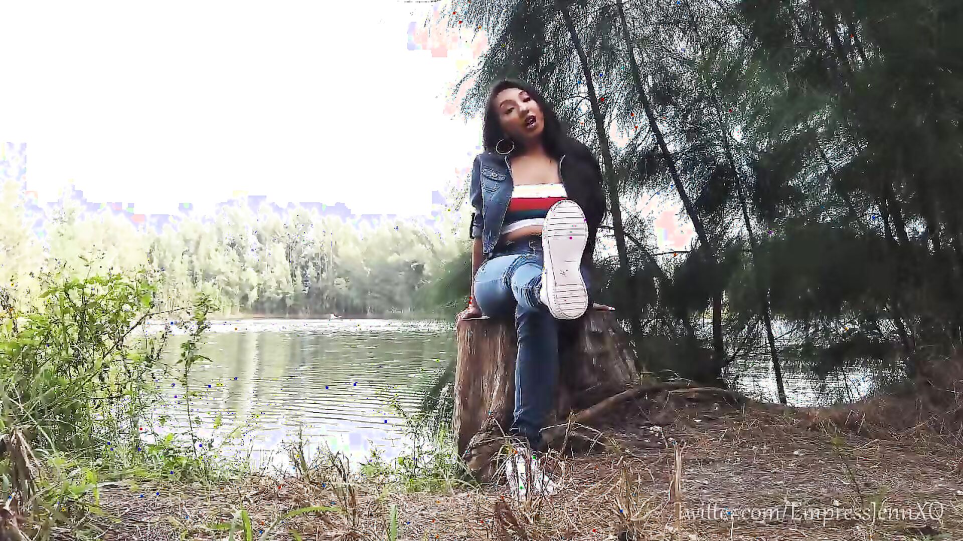 Empress Jennifer - Sneaky Sneaker Slave - ManyVids - milf - femdom - small tits - pov - natural tits - fetish - brunette