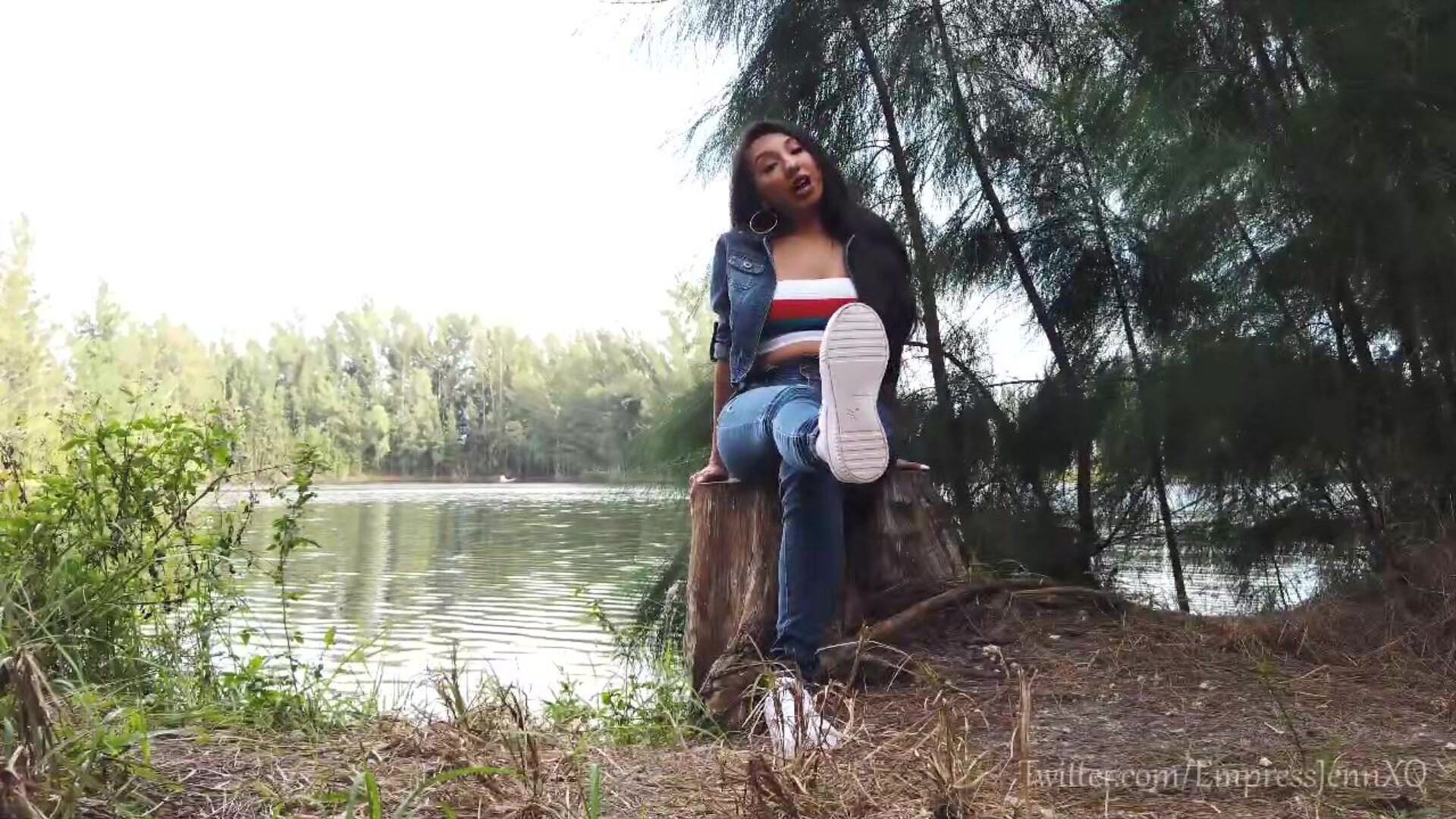 Empress Jennifer - Sneaky Sneaker Slave - ManyVids - milf - femdom - small tits - pov - natural tits - fetish - brunette