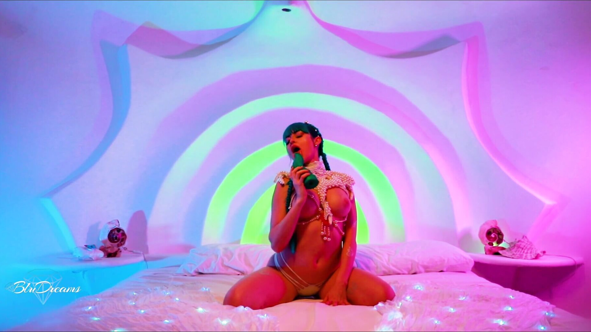 Jewelz Blu - Mermaid Jewelz - BluDreamsXXX - BluDreamsXXX - teen - fake tits - big tits - dirty talk - pov