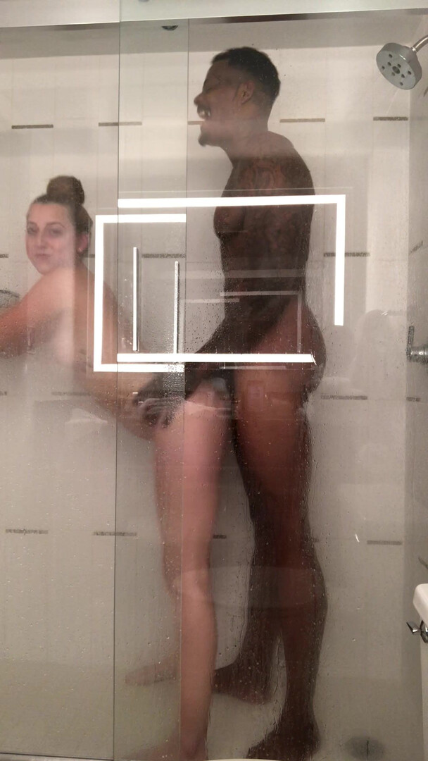 Jason Luv - Hot after sex shower - ManyVids - bbc - pov - big dick - deepthroat - blowjob