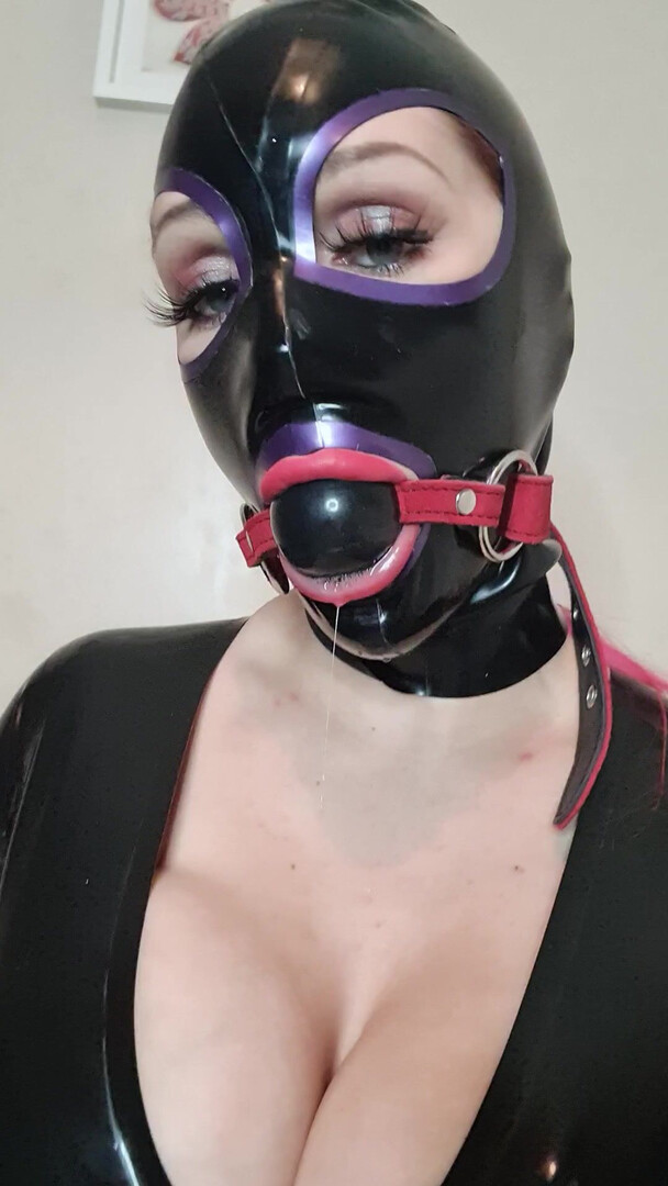 Ruby Onyx - Mmmph - ManyVids - milf - femdom - devot - fetish - hardcore - big tits - tattoo - pov