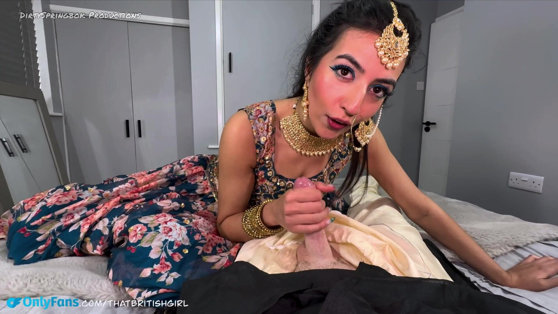 Aaliyah Yasin - Aaliyah Gets a Facial During EID - Onlyfans - OnlyFans - facial - milf - brunette - pov - dirty talk - big tits - fake tits