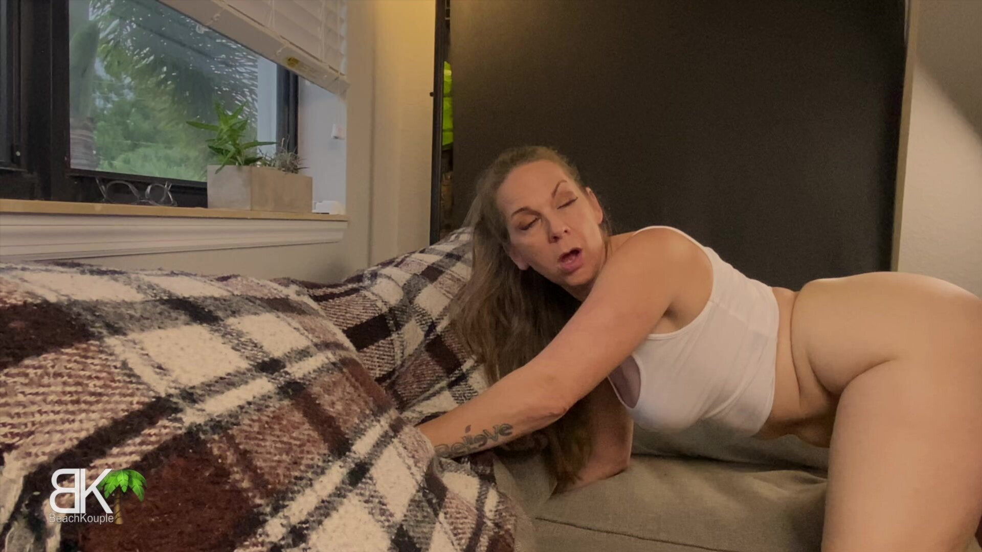 Kymber Leigh - Cheating Wife Stuck In Couch Help 2of3 - ManyVids - milf - blonde - blowjob - big dick - big tits - tattoo - taboo - pov