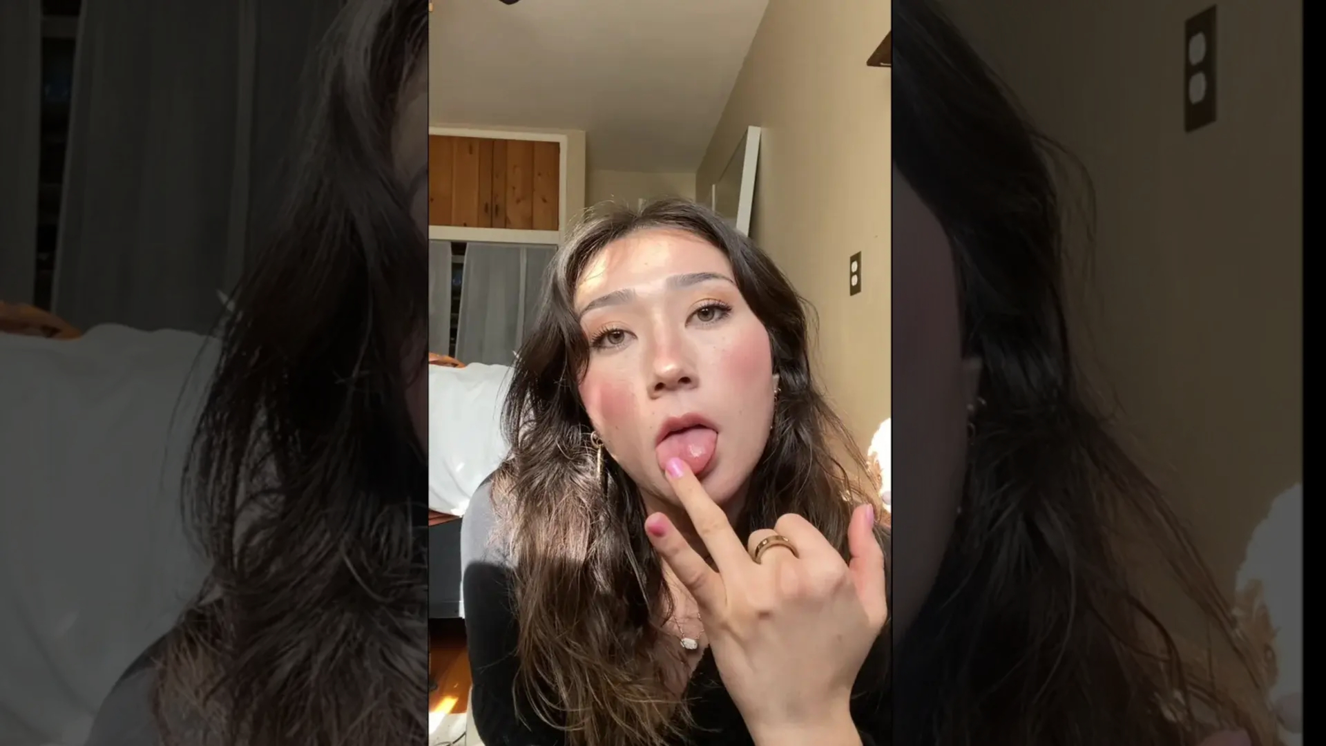 Sleepy Sab ASMR Finger Licking ed Video