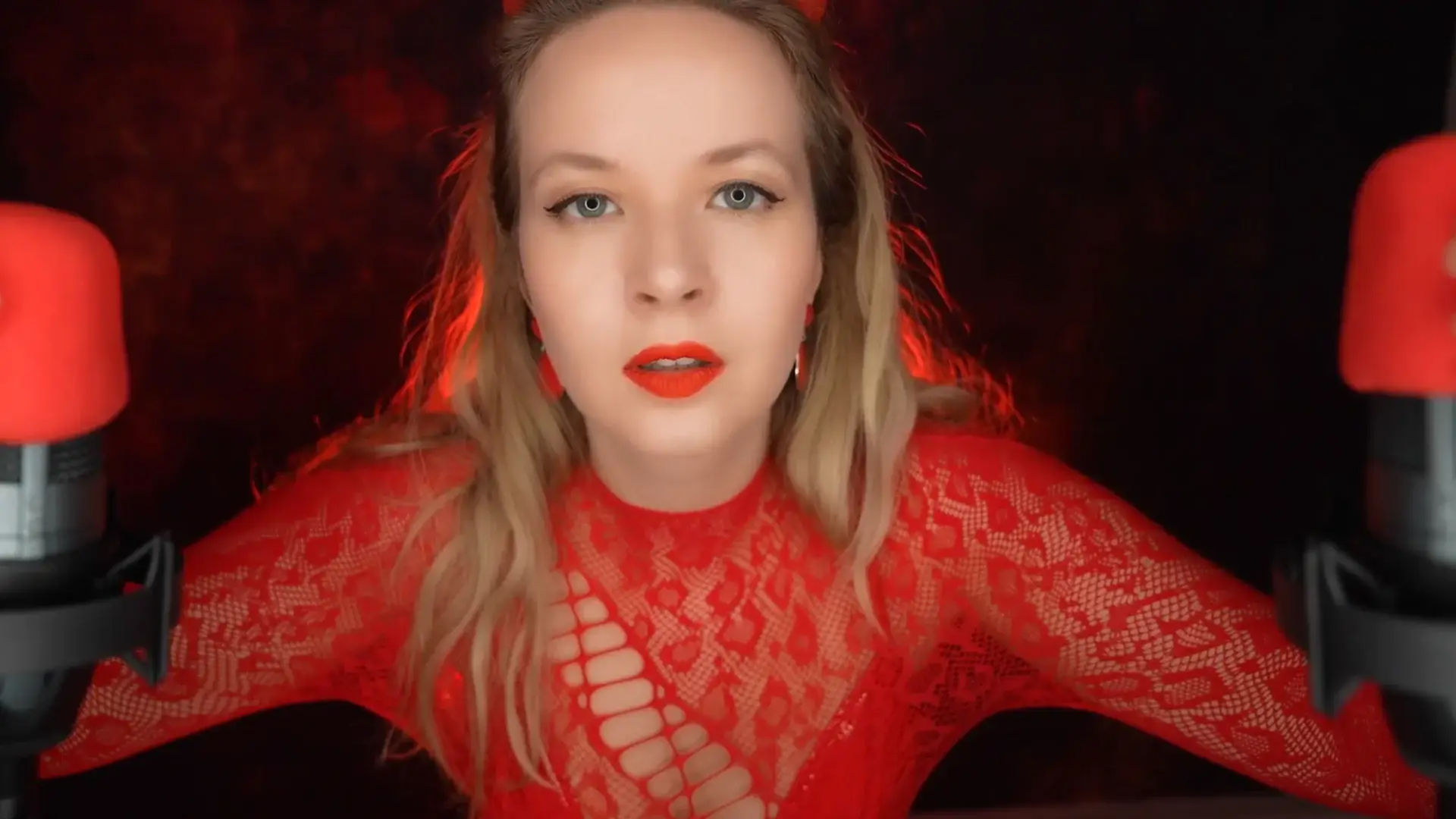 Valeriya ASMR Your Mics Are Red Tonight