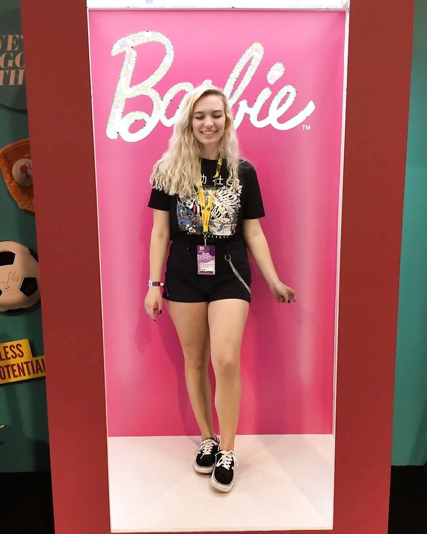 Rose ASMR - hot blonde with huge natural tits!