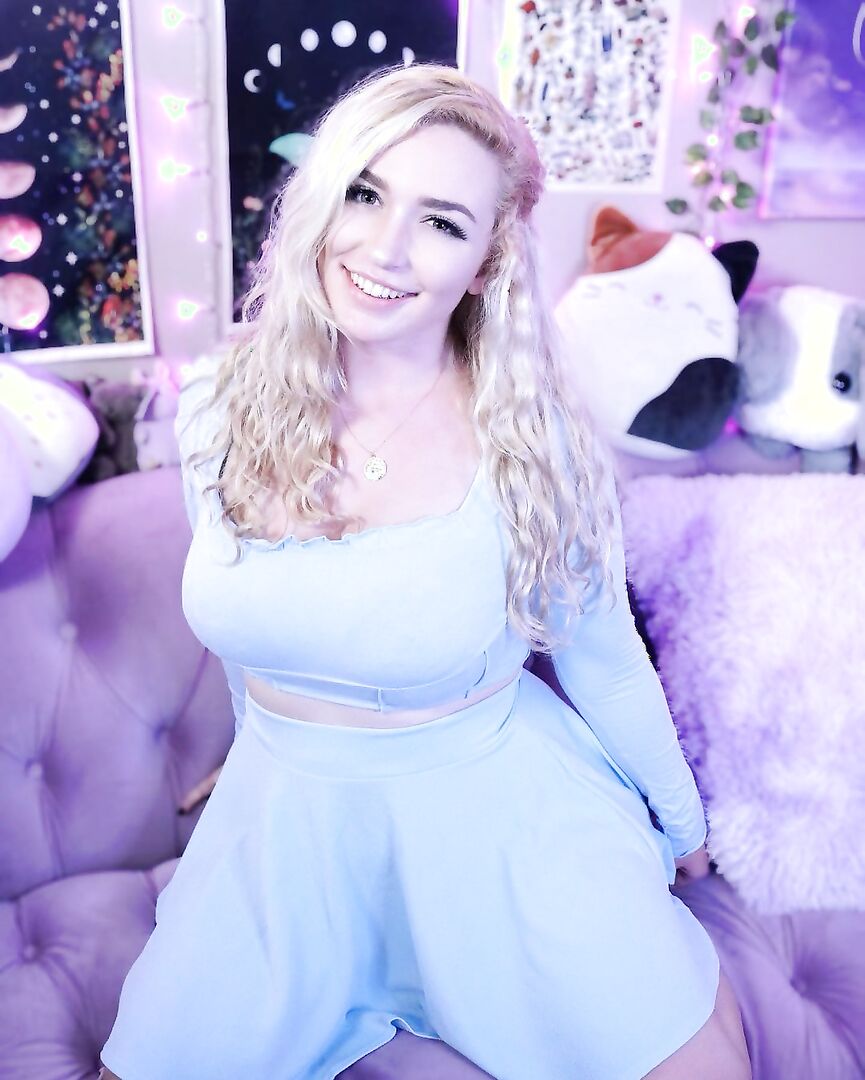 Rose ASMR - hot blonde with huge natural tits!