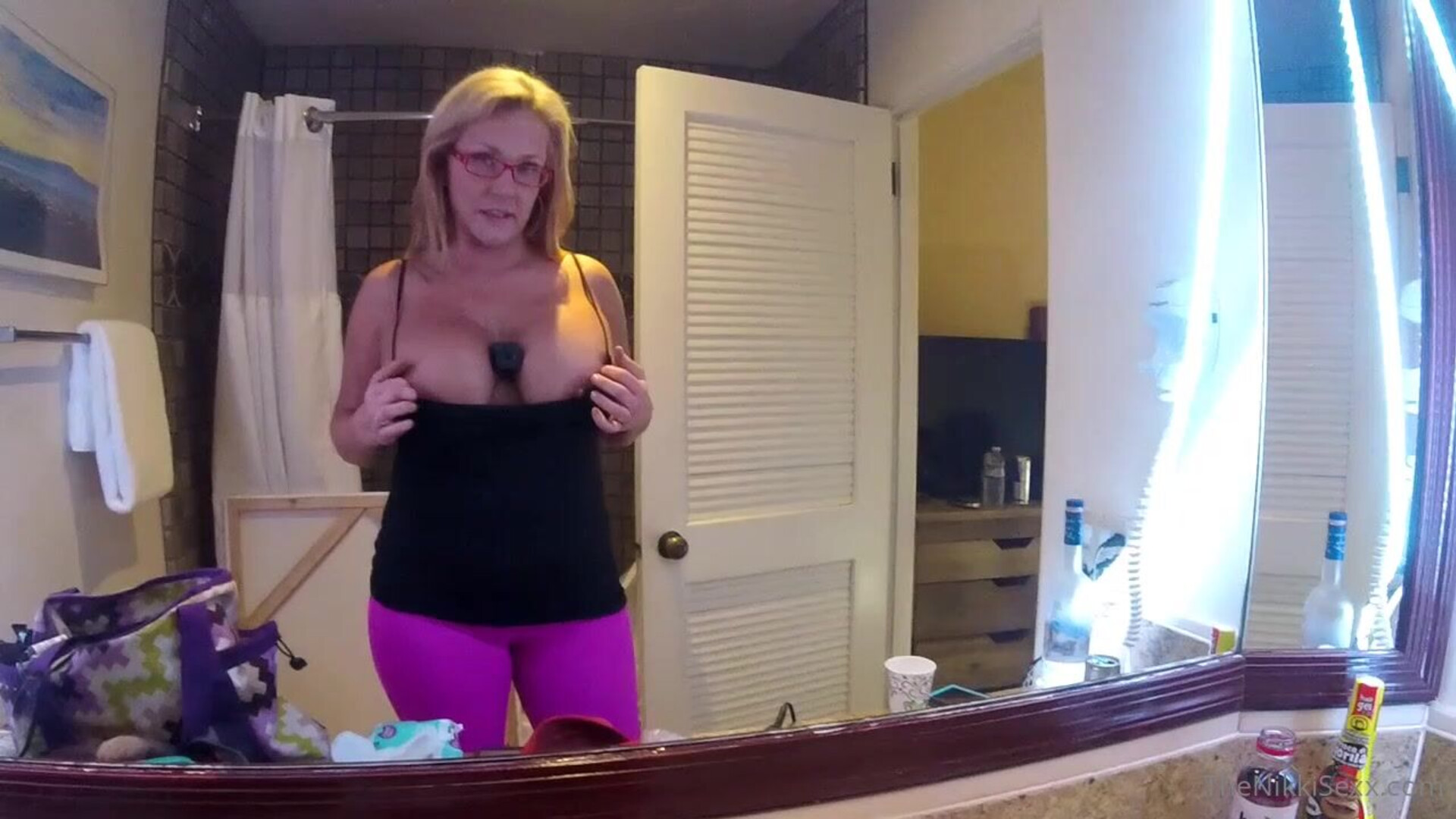thenikkisexx - Uh oh A hidden camera seems to have - ManyVids - blonde - big tits - fake tits - pov - dirty talk - milf