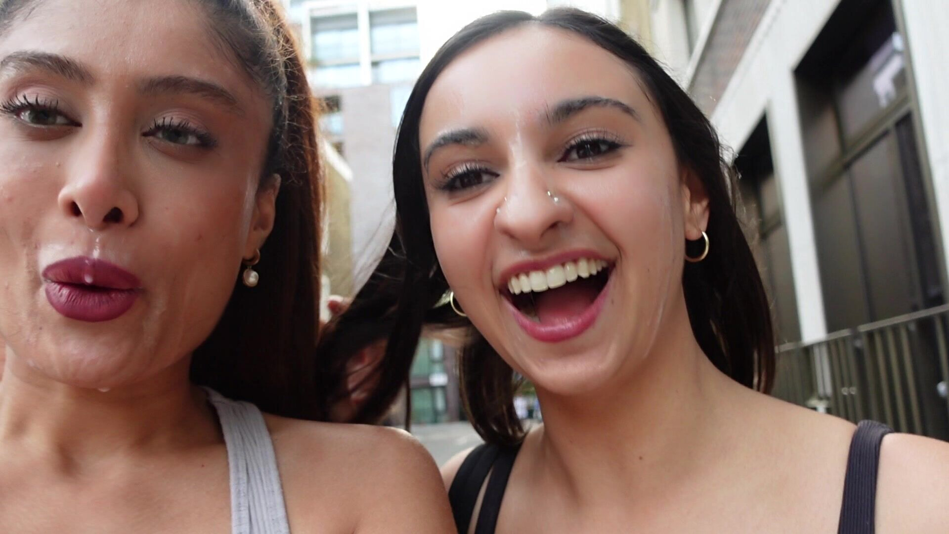 HaileyRose - NAUGHTY PUBLIC CUMWALK PAST LONDON RESIDENTS - ManyVids - public - facial - teen - big tits - pov - natural tits - latina - brunette