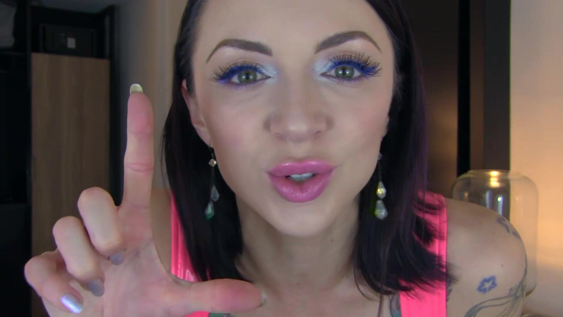 Miss London Lix - Vanilla failure - ManyVids - fetish - pov - big tits - fake tits - tattoo - dirty talk - milf - femdom - tease