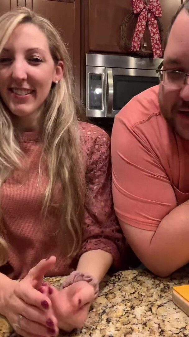 ErikaSwingz - Cooking Just Hanging Out Havin' Fun - ManyVids - blonde - milf - big tits - natural tits - pov - blowjob