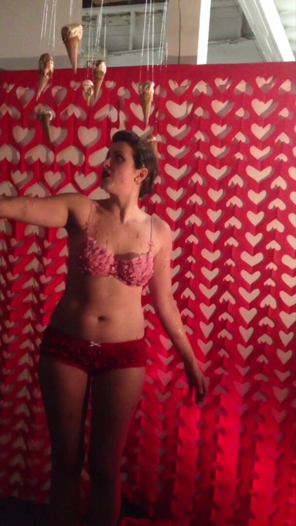 Helenas Cock Quest - My First Time Nude Being Artistic - ManyVids - milf - brunette - dirty talk - big tits - natural tits