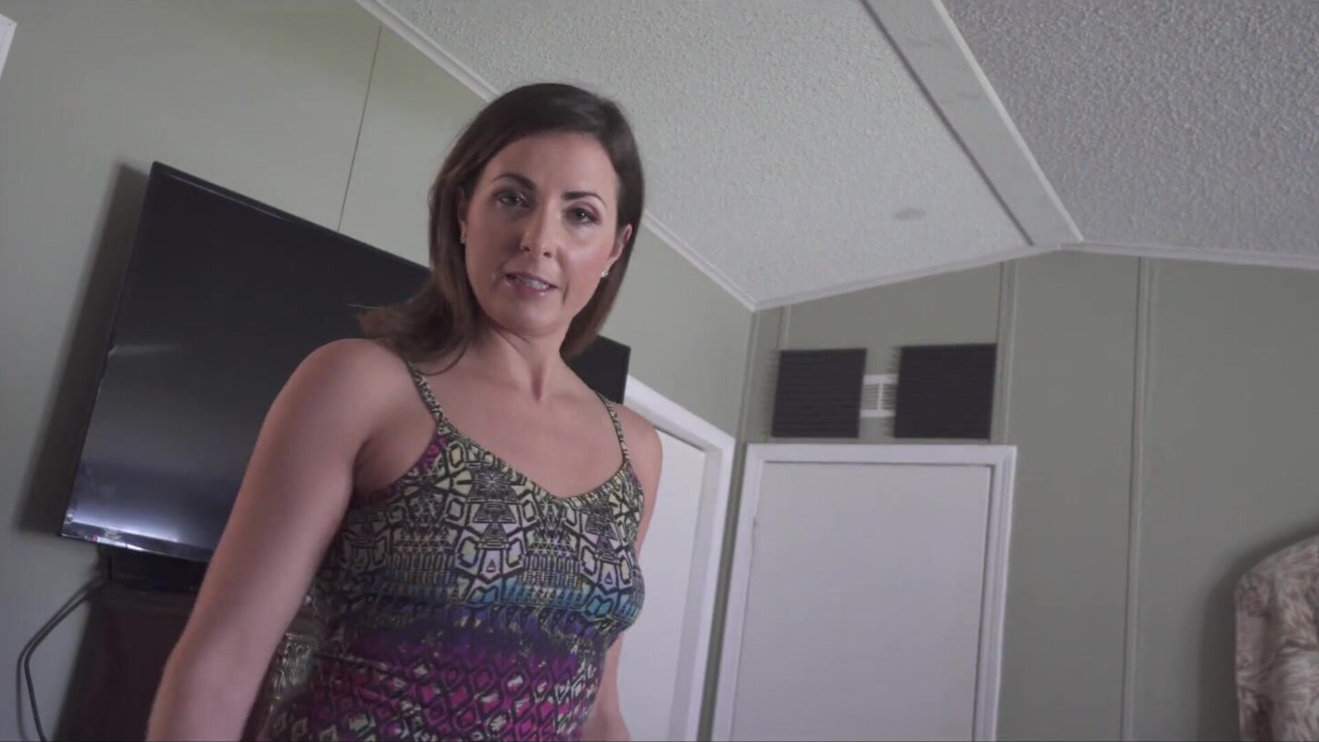 Ms Price - Mom Washes Hurt Son Complete Series - ManyVids - MsPrice - stepmother - taboo - pov - milf