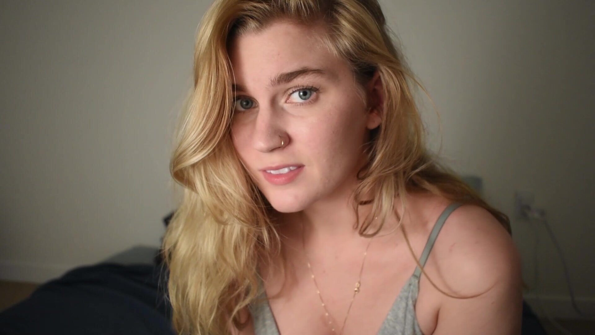 jaybbgirl - She Doesn't Deserve To Fuck You - ManyVids - natural tits - teen - blonde - small tits - pov - virtualsex - dirty talk