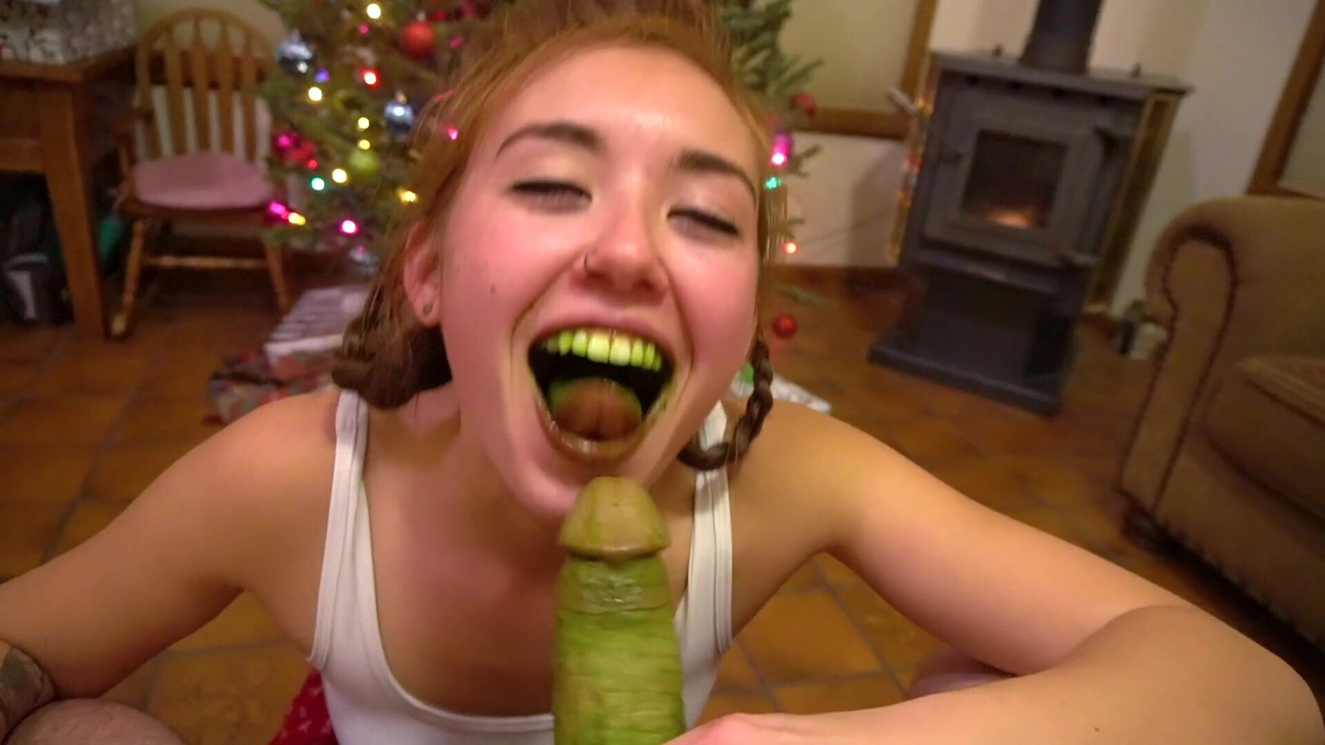 BrandiBraids - Brandi Lou-Hoo Sucks Green off Grinch - ManyVids - pov - small tits - natural tits - blowjob - teen