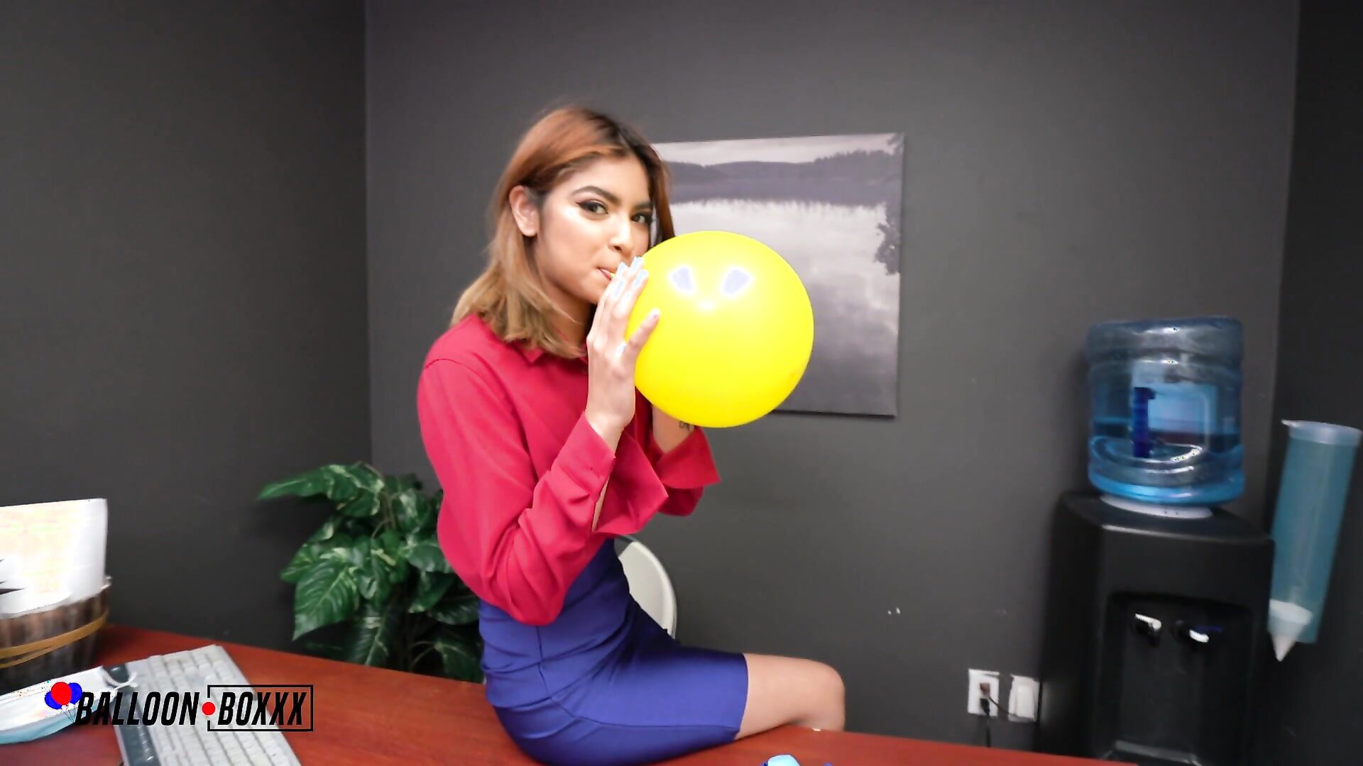Hazel Heart - Receptionist Hazel Heart Needs a Balloon Fantasy - AmateurBoxxx - AmateurBoxxx - blowjob - pov - big dick - amateur