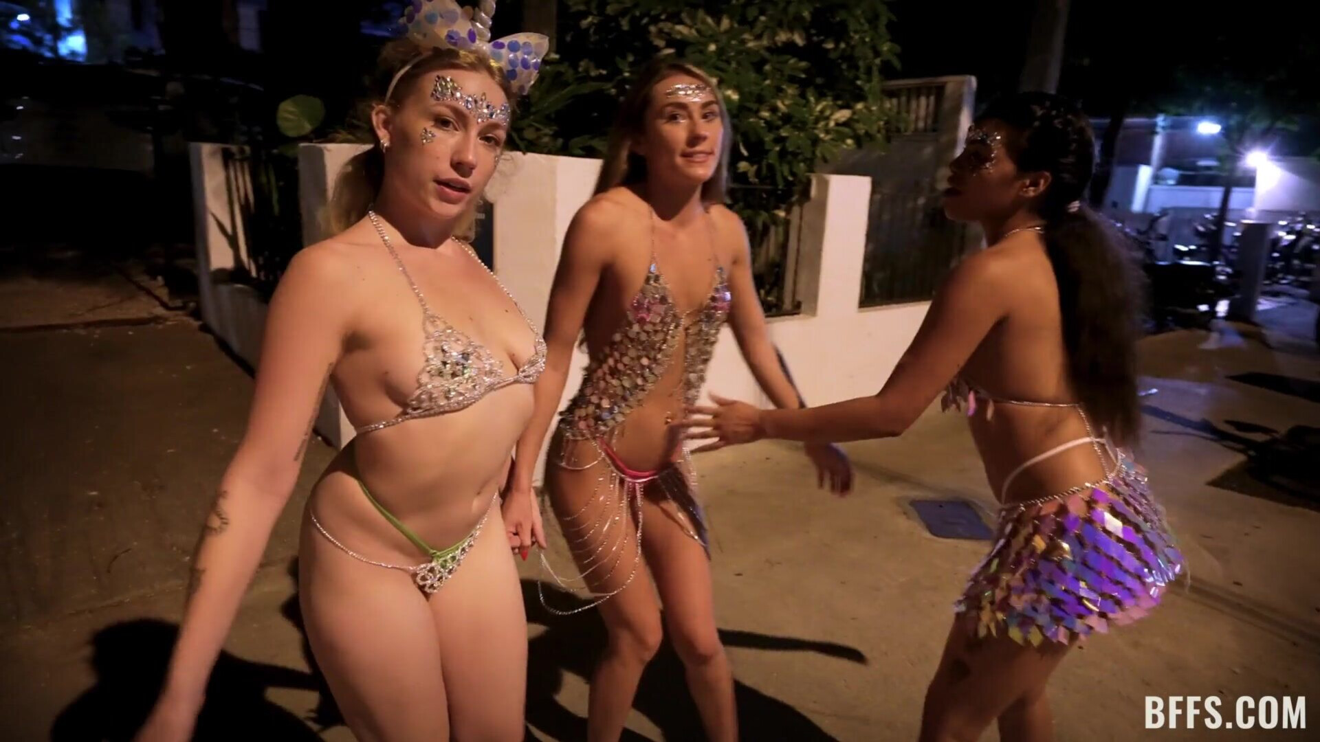 Maya Farrell, Mackenzie Mace and Stella Elle - Fantasy Fest - BFFS - BFFS - blowjob - big dick - gangbang - ebony - tits - pussy - foursome