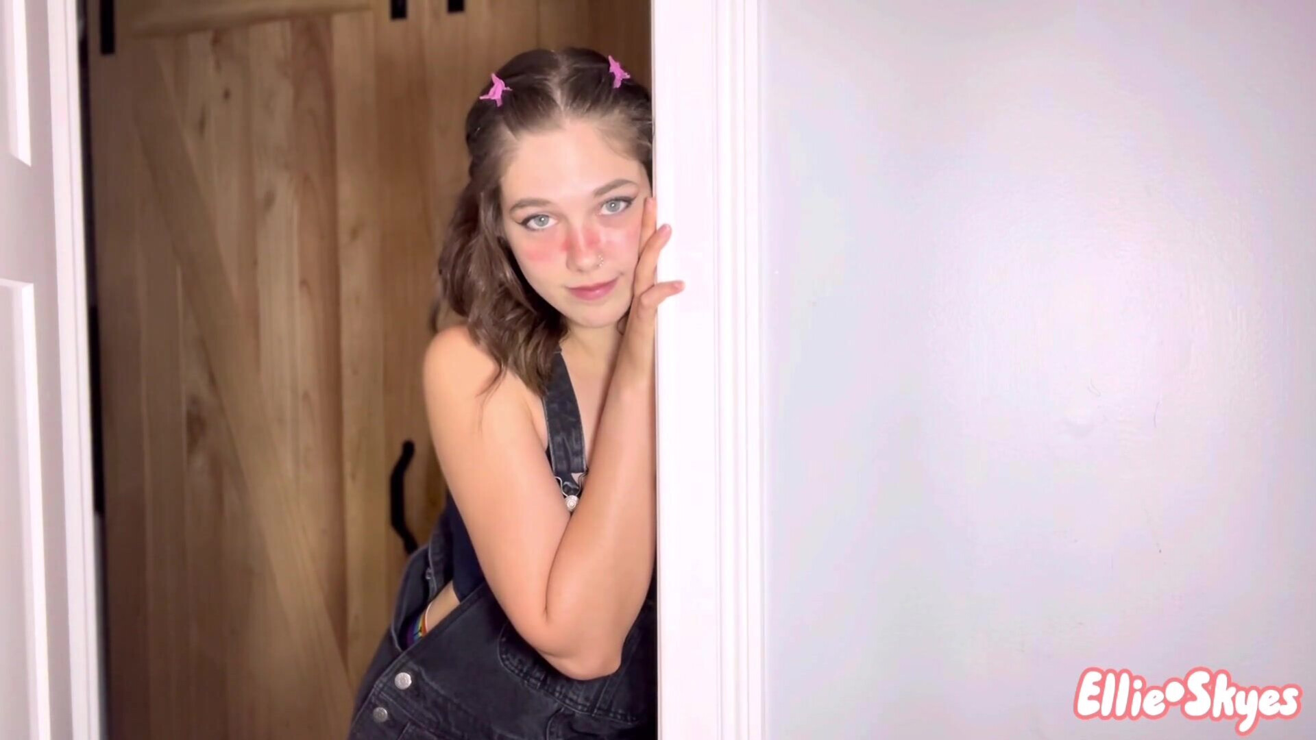 Ellie Skyes - Daddy I Want to Go to The Mall - ManyVids - stepdad - pov - dirty talk - solo - virtualsex - teen - brunette - natural tits