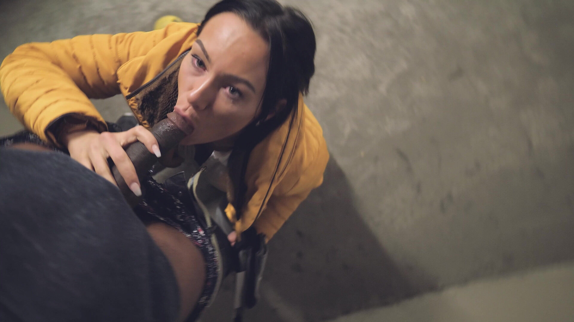 Mandala - She did it in public - ManyVids - public - bbc - casting - hardcore - blowjob - deepthroat - pov