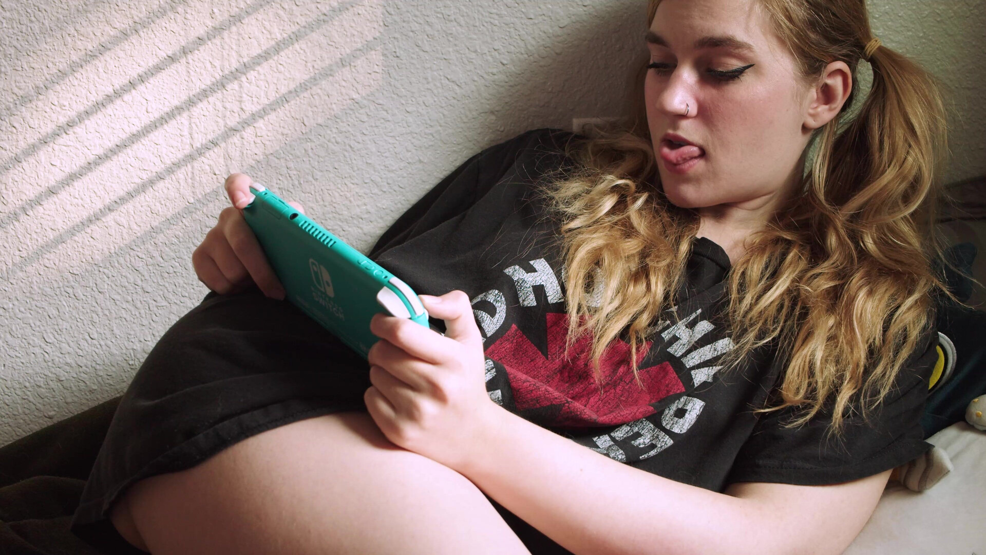 jaybbgirl - Little Sister JOI #2 - ManyVids - stepsister - jerk off instruction - natural tits - teen - blonde - small tits - pov - virtualsex - dirty talk