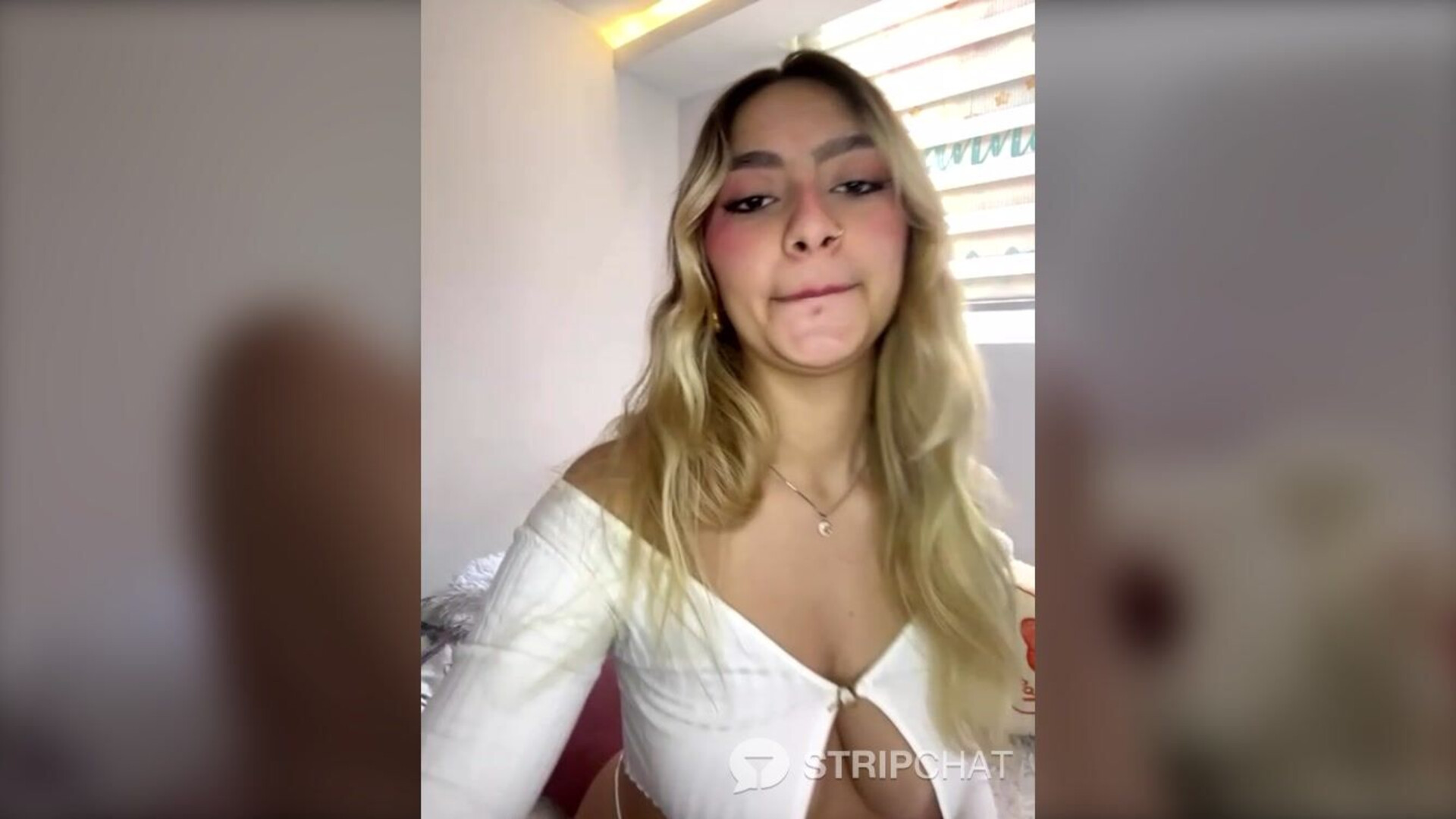 April Fox 4 12 24 camgirl - ass - big ass - latina - latin - cam - camgirl - webcam - blonde - piercing - boobs