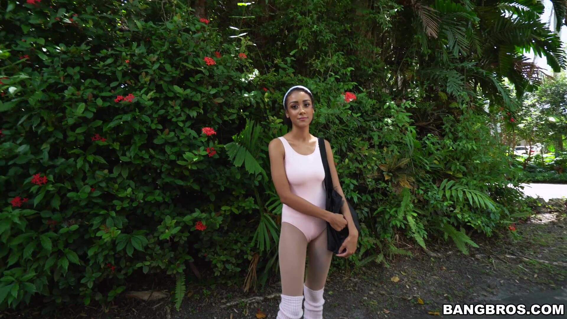 Ariana Aimes Ballerina Takes a Ride - porn - sex