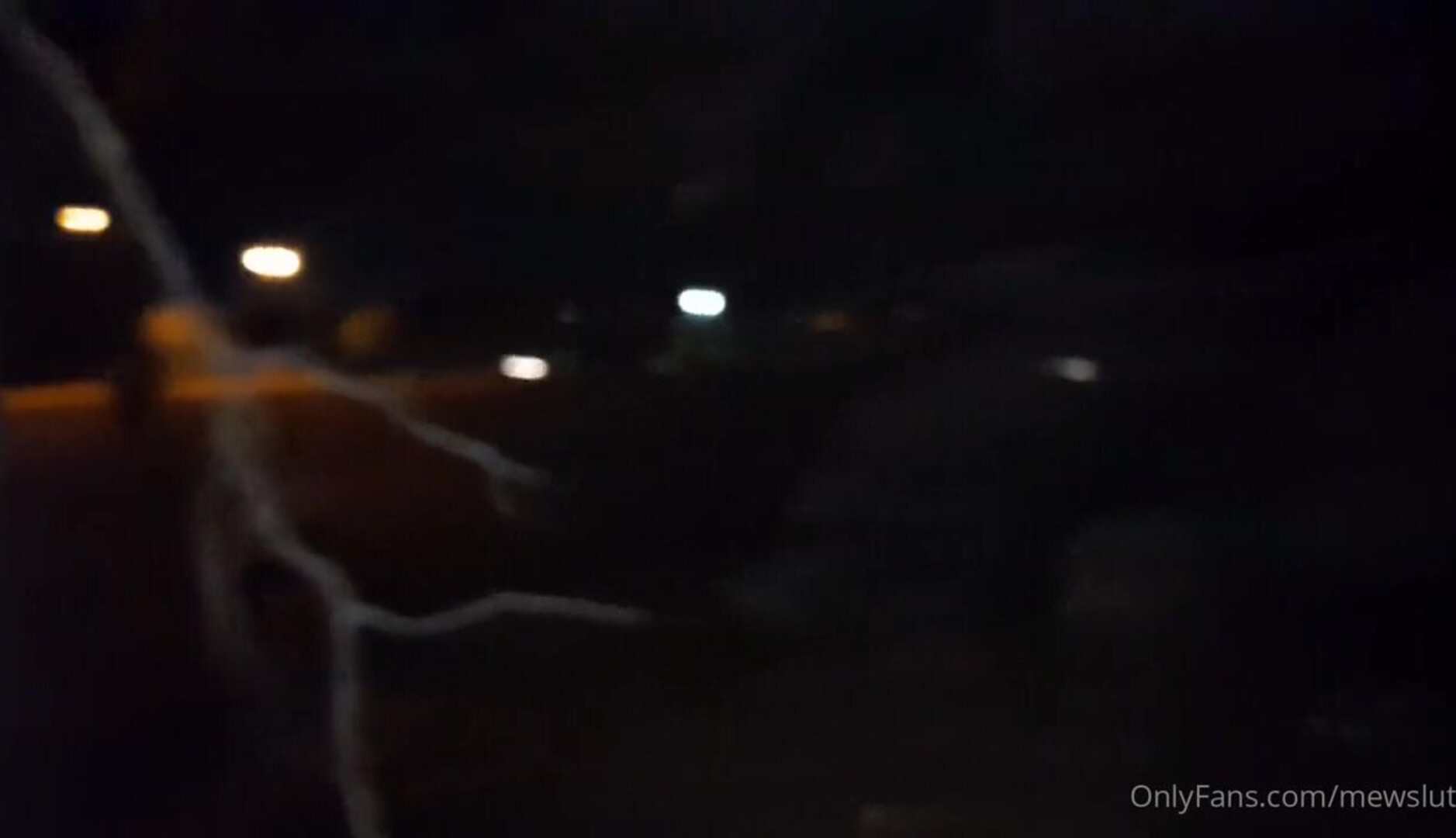Diversión en un parque público - latin - blowjob - teen - publico