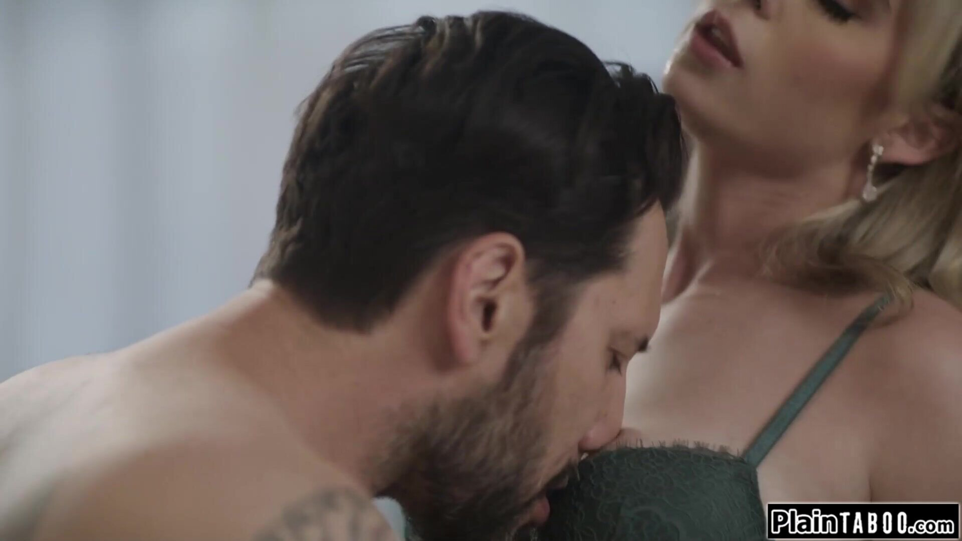 Dominant female broker seduces her buyer - dominate - cheat - big tits - asslick - deepthroat - big cock - masturbation - petite - hairy - kiss