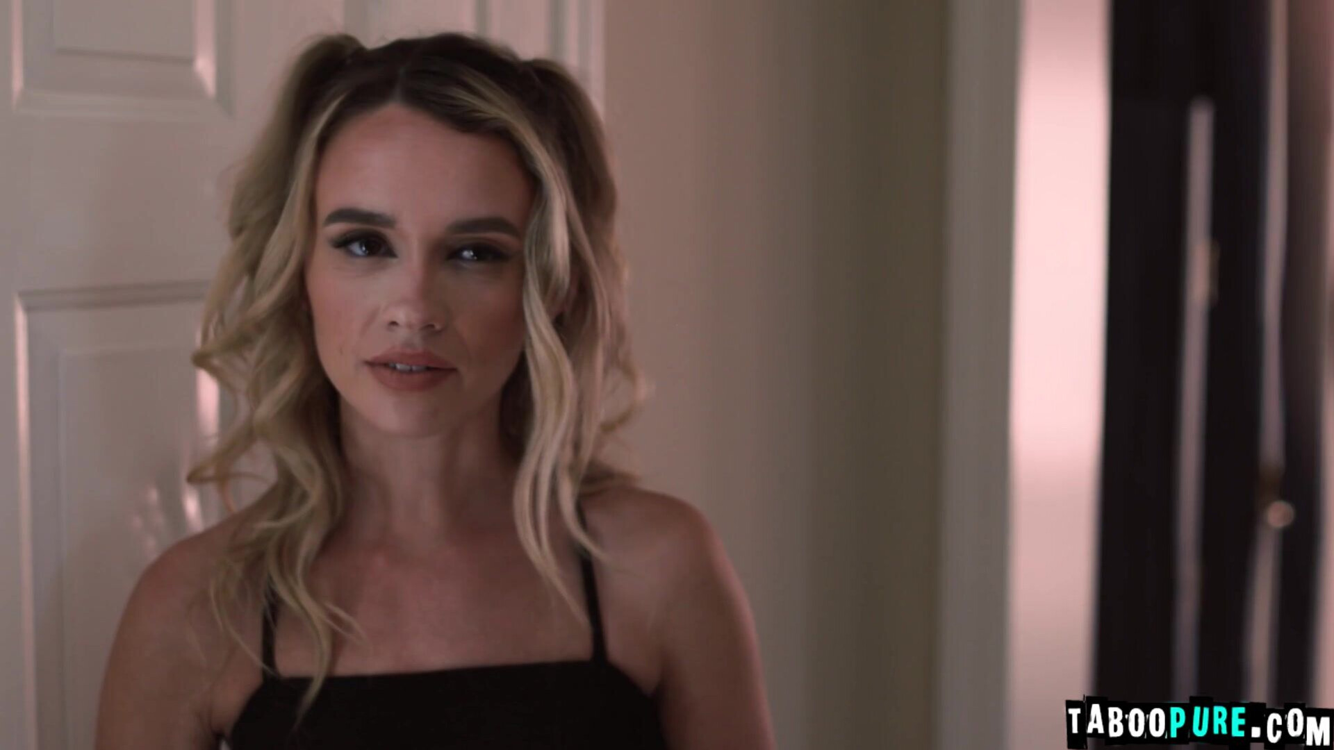 Khloe Kingsley looks fantastic with sperm - super hot babe - cute blonde - skinny blonde teen - blonde - small tits - teen - old young - family roleplay - ] - deepthroat