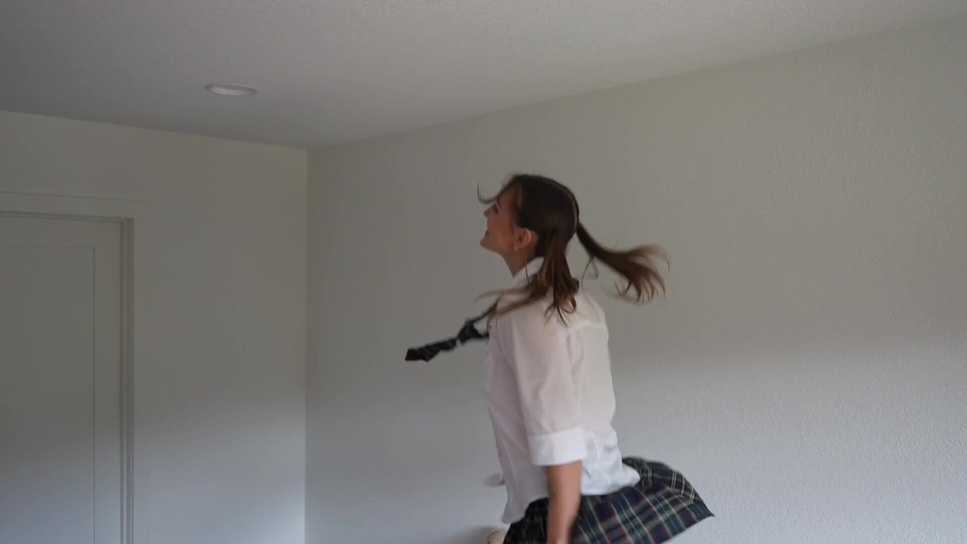 Knock Knock, Lost Teen Wants In Lil OliviaTatum Christine - joi