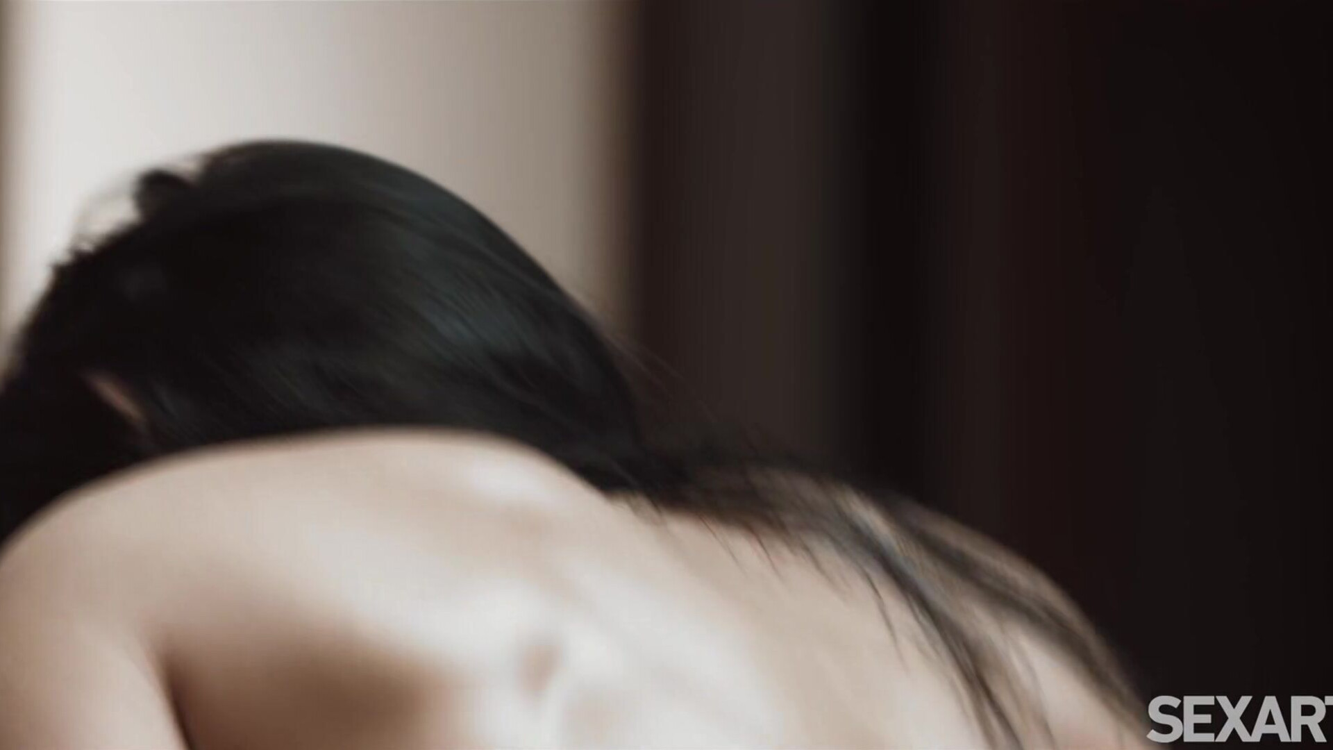 Lexi Dona Life Goes On - romantic